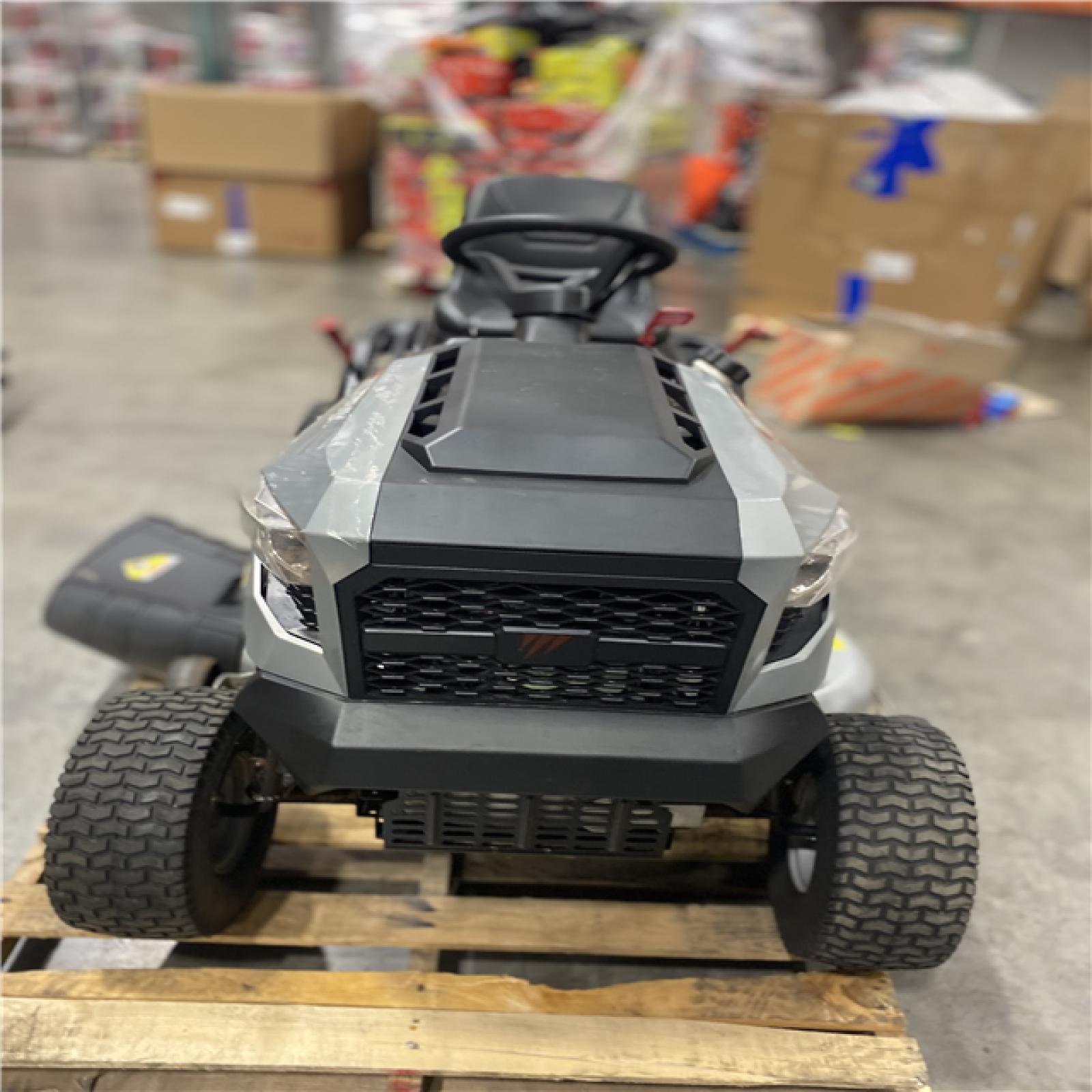 Dallas Location - As-Is Murray MT100 42 in. 13.5 HP 500cc Gas Riding Lawn Tractor Mower