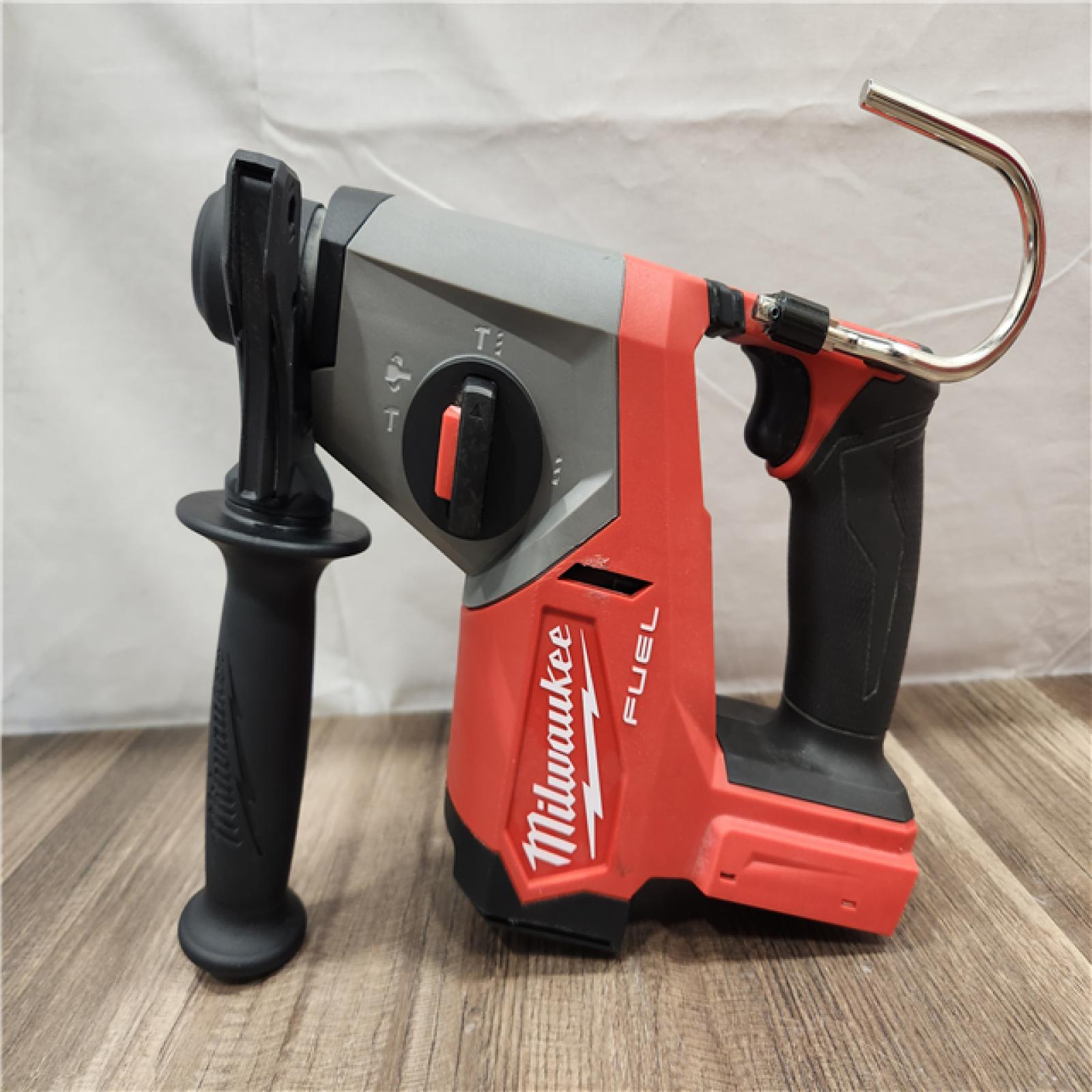 AS-IS- Milwaukee M18 FUEL 18V Lithium-Ion Brushless Cordless 5/8 in. SDS-Plus Rotary Hammer (Tool-Only)