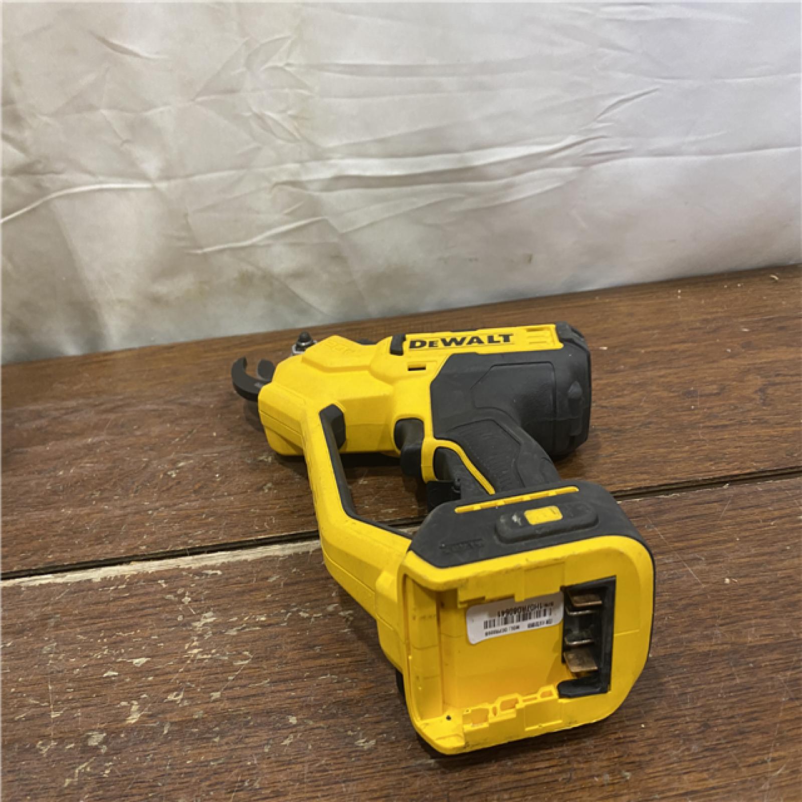 AS-IS DeWalt Cordless Pruner