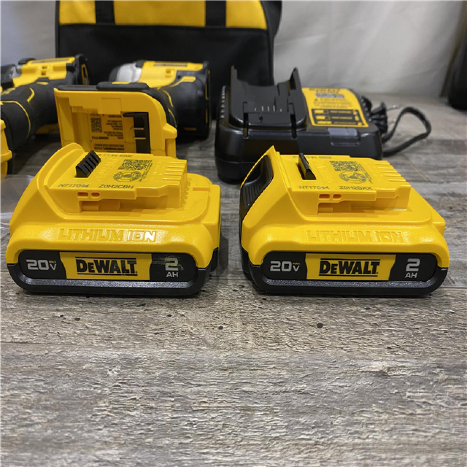 AS-IS DEWALT ATOMIC 20-Volt MAX Lithium-Ion Cordless Combo Kit