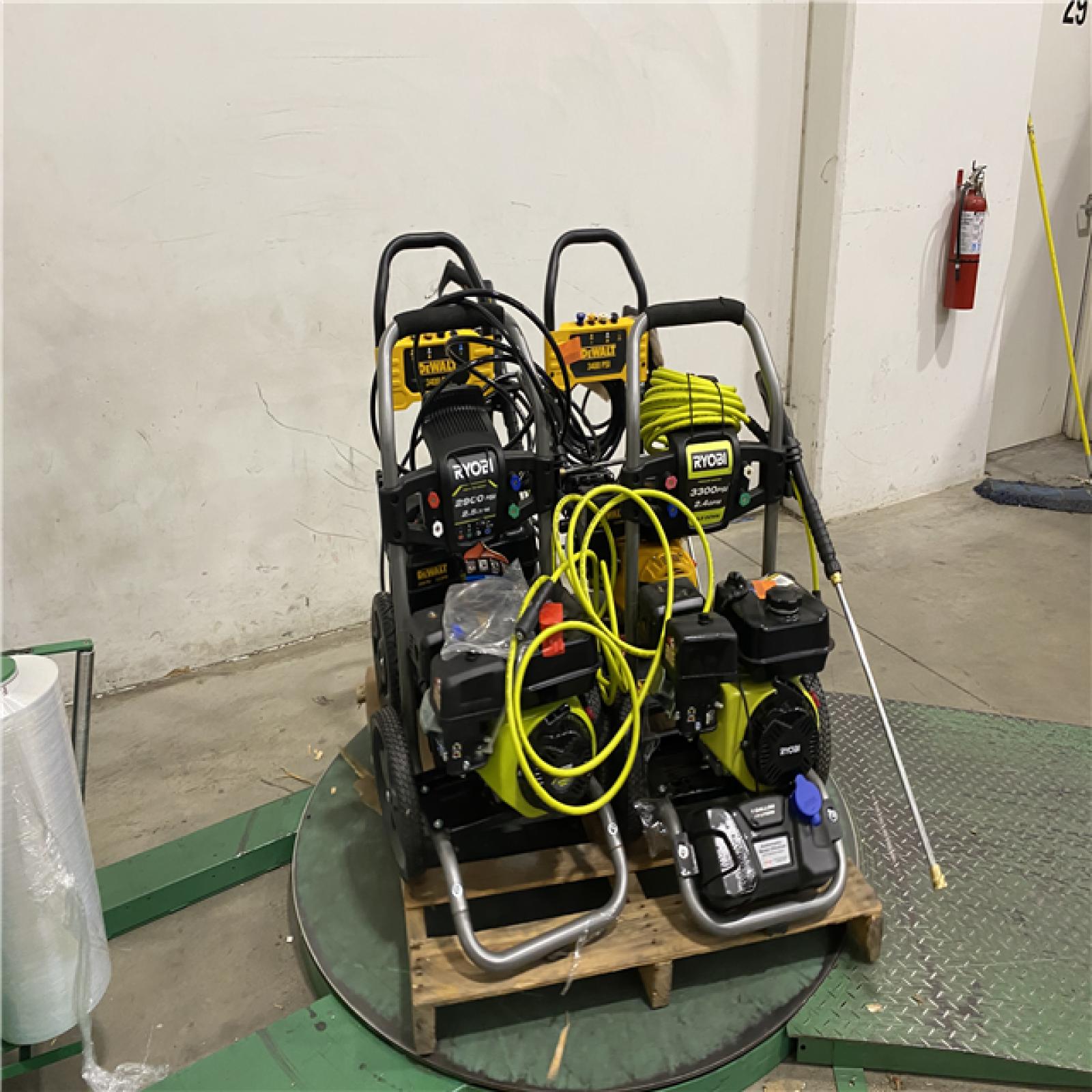 Dallas Location - As-Is GAS PRESSURE WASHER (Lot Of 4)