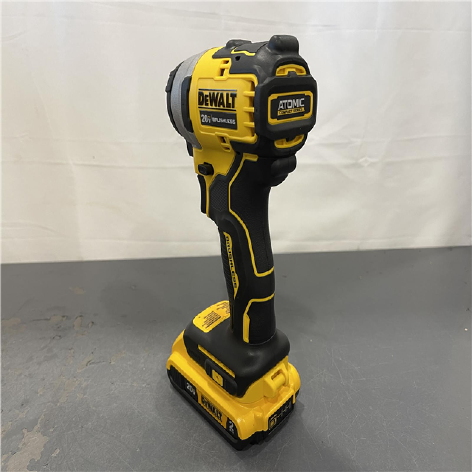 AS-IS - DeWALT ATOMIC 20V Max Lithium-Ion Brushless Cordless Compact 1/4 in. Impact Driver Kit