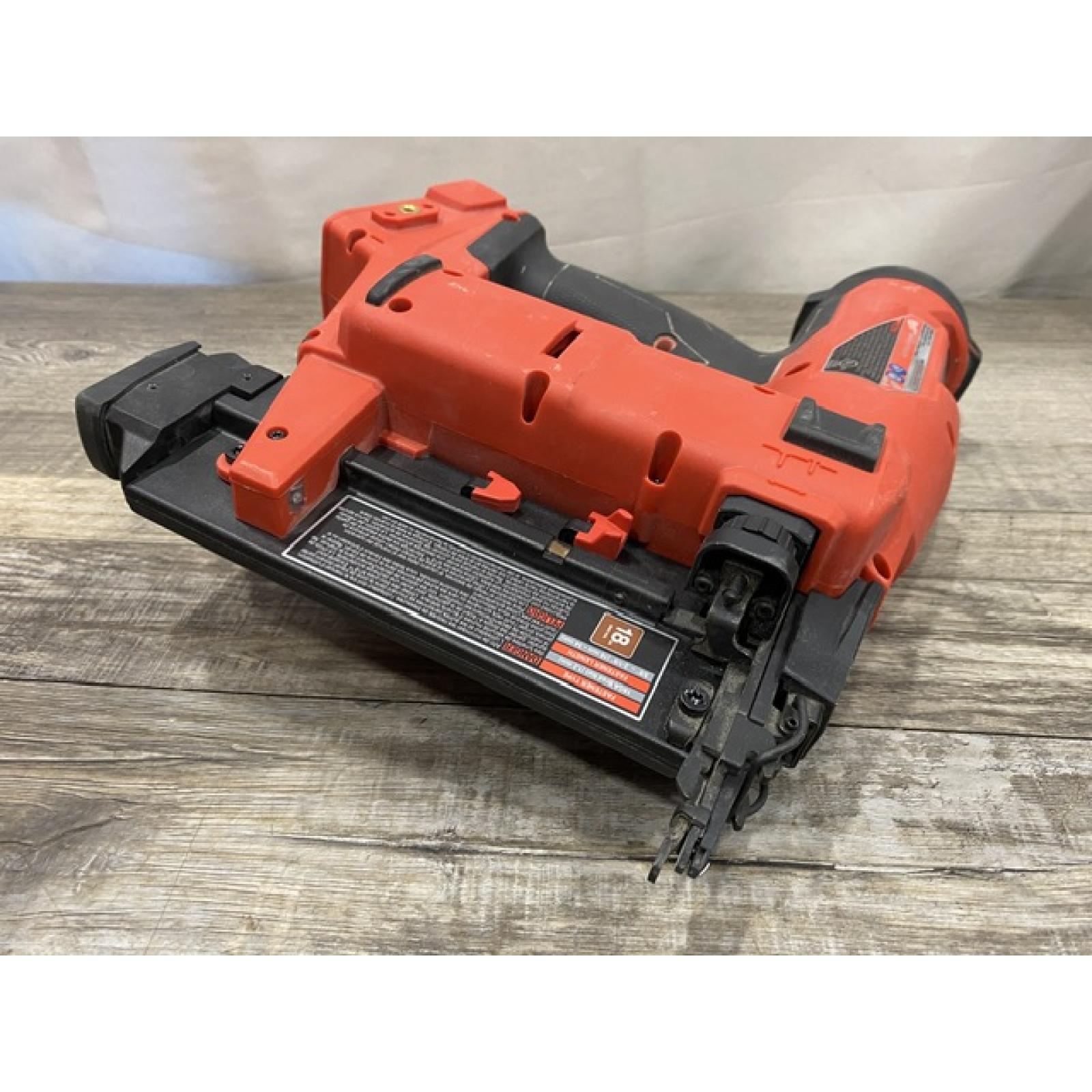 AS-IS Milwaukee  FUEL 18-Volt Lithium-Ion Brushless Cordless Gen II 18-Gauge Brad Nailer (Tool-Only)