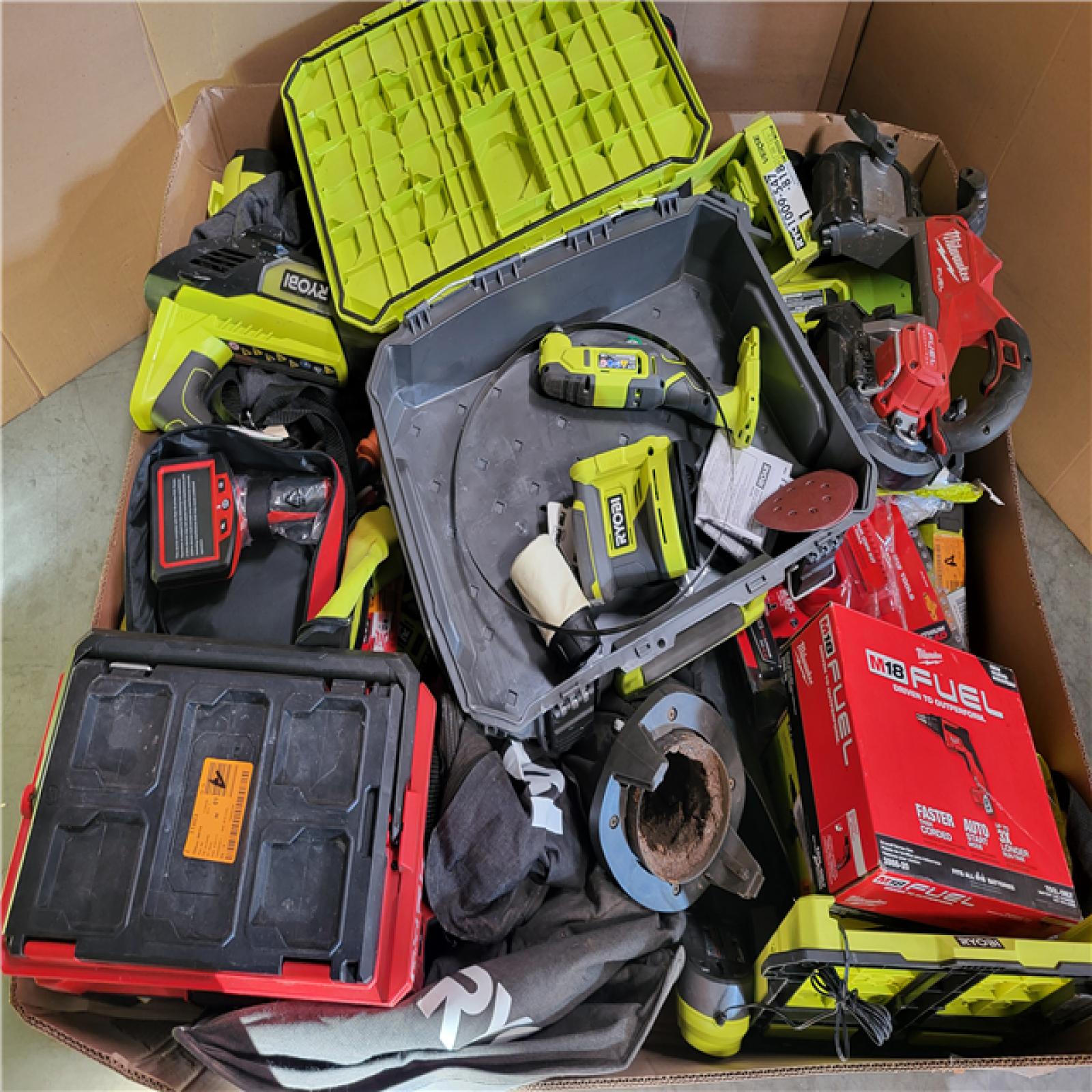 PHOENIX AS-IS TOOL PALLET