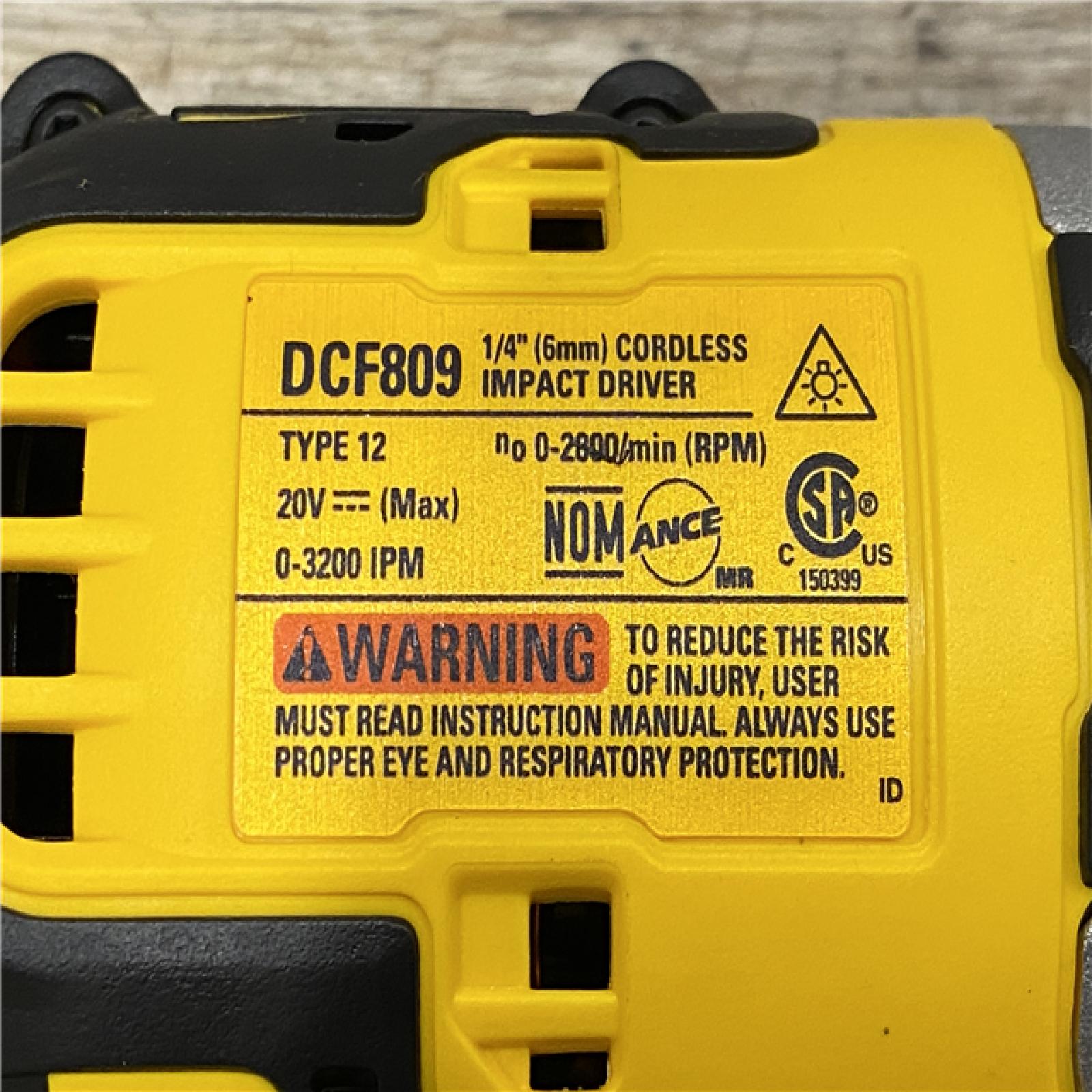 AS-IS DEWALT Atomic 20V Max Lithium-Ion Brushless Cordless Compact 1/4 in. Impact Driver Kit