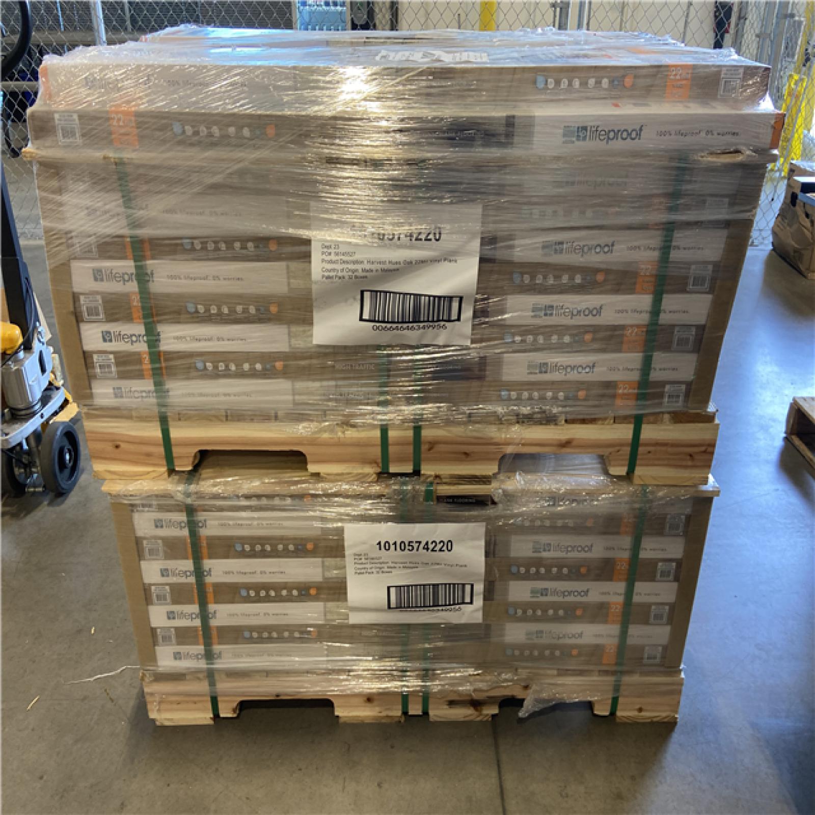 DALLAS LOCATION - Lifeproof Harvest Hues Oak 22 MIL x 9 in. W x 48 in. L Click Lock Waterproof Luxury Vinyl Plank Flooring (18 sq. ft. /case) - 70 CASES
