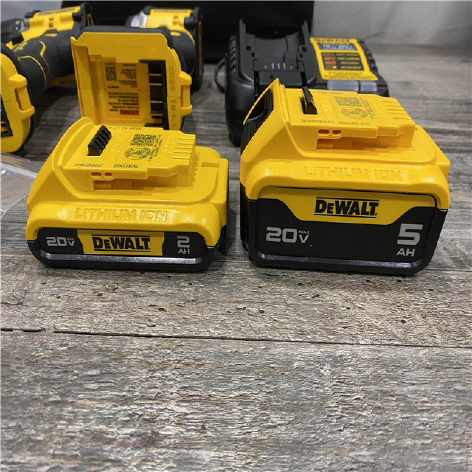 AS-IS DEWALT ATOMIC 20V MAX Lithium-Ion Cordless 2-Tool Combo Kit