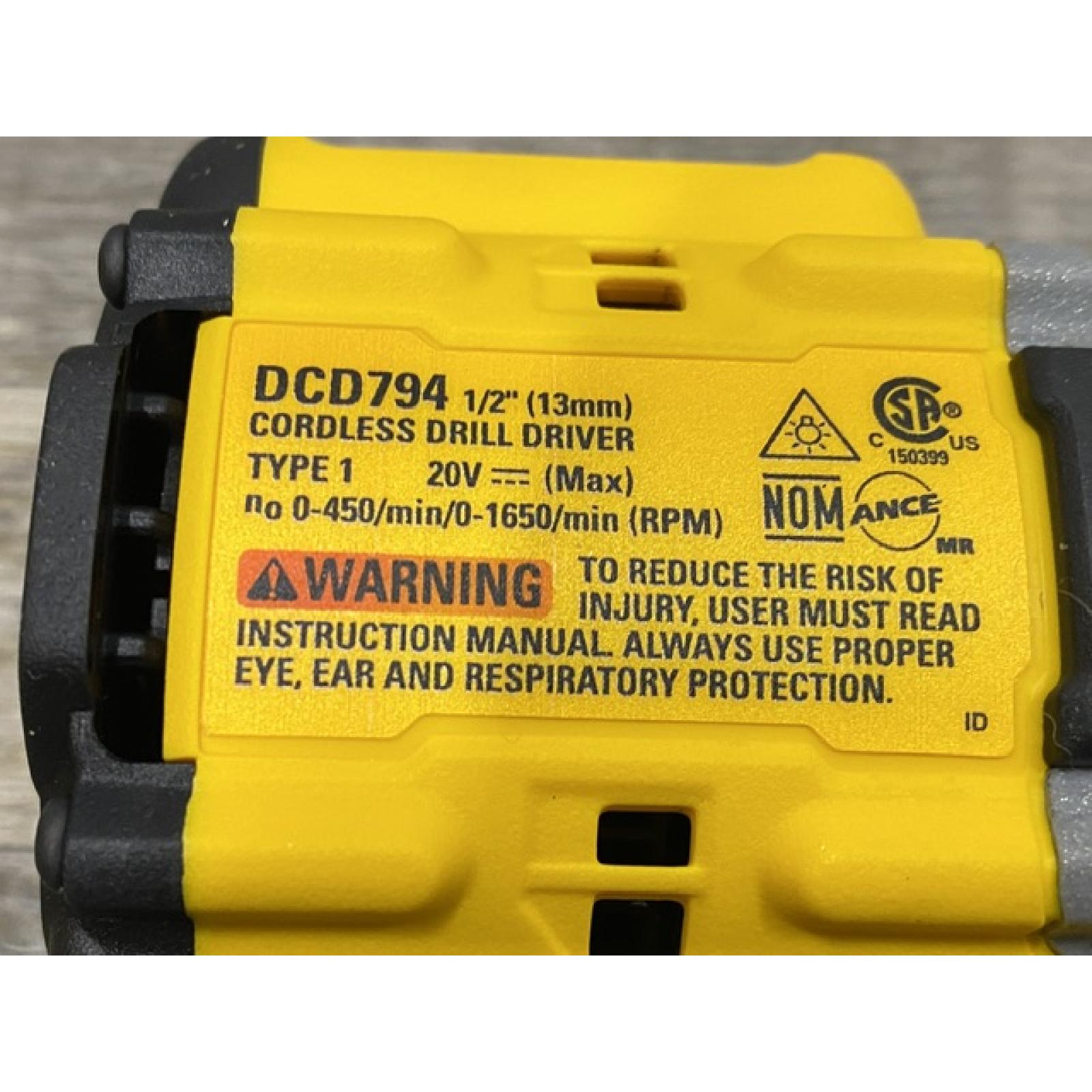 AS-IS DEWALT Atomic 20V Lithium-Ion Cordless Compact 1/2 in. Drill/Driver Kit