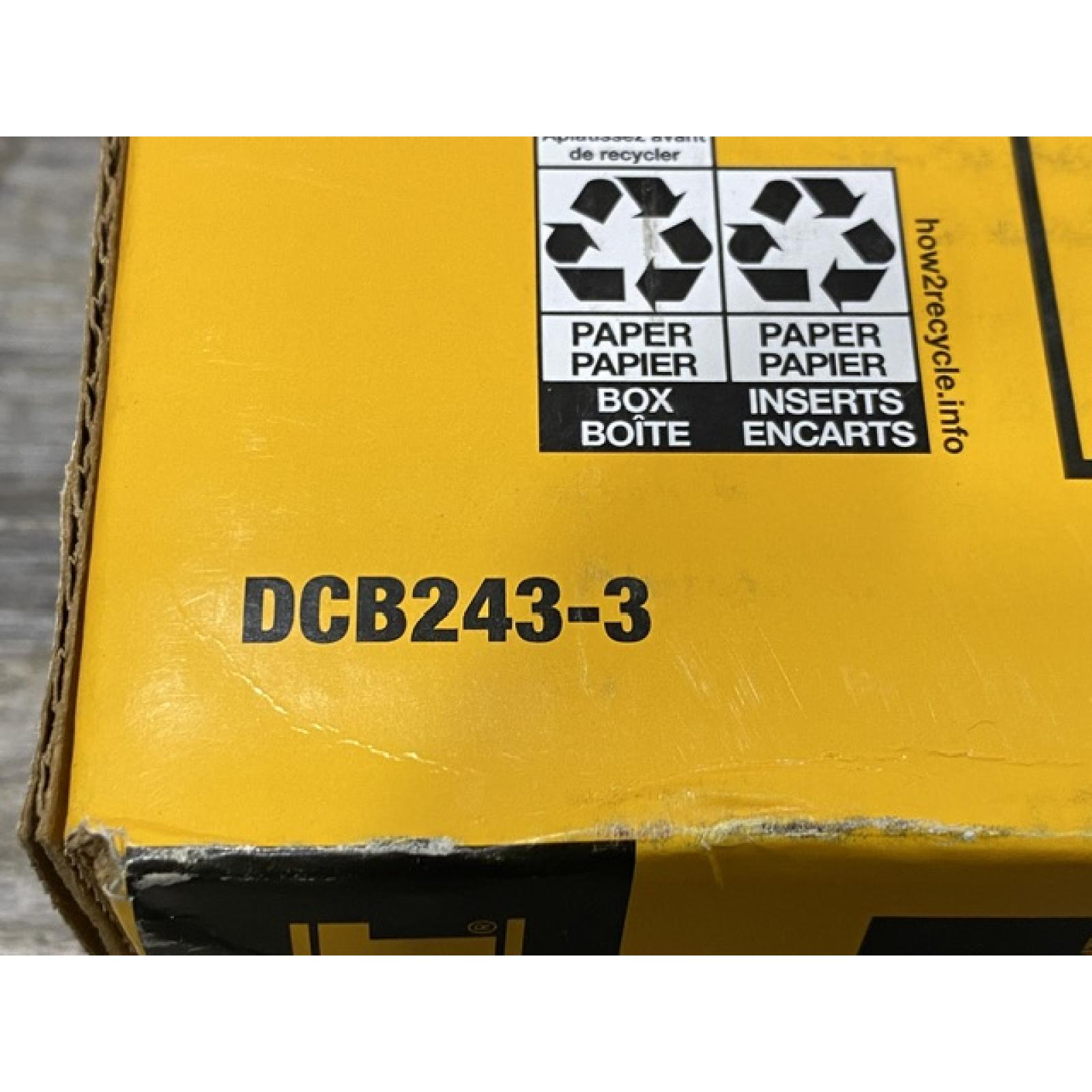 NEW - DEWALT 20V MAX Lithium-Ion 2.0 Ah and (2) 4.0 Ah Battery Packs (3-Pack)