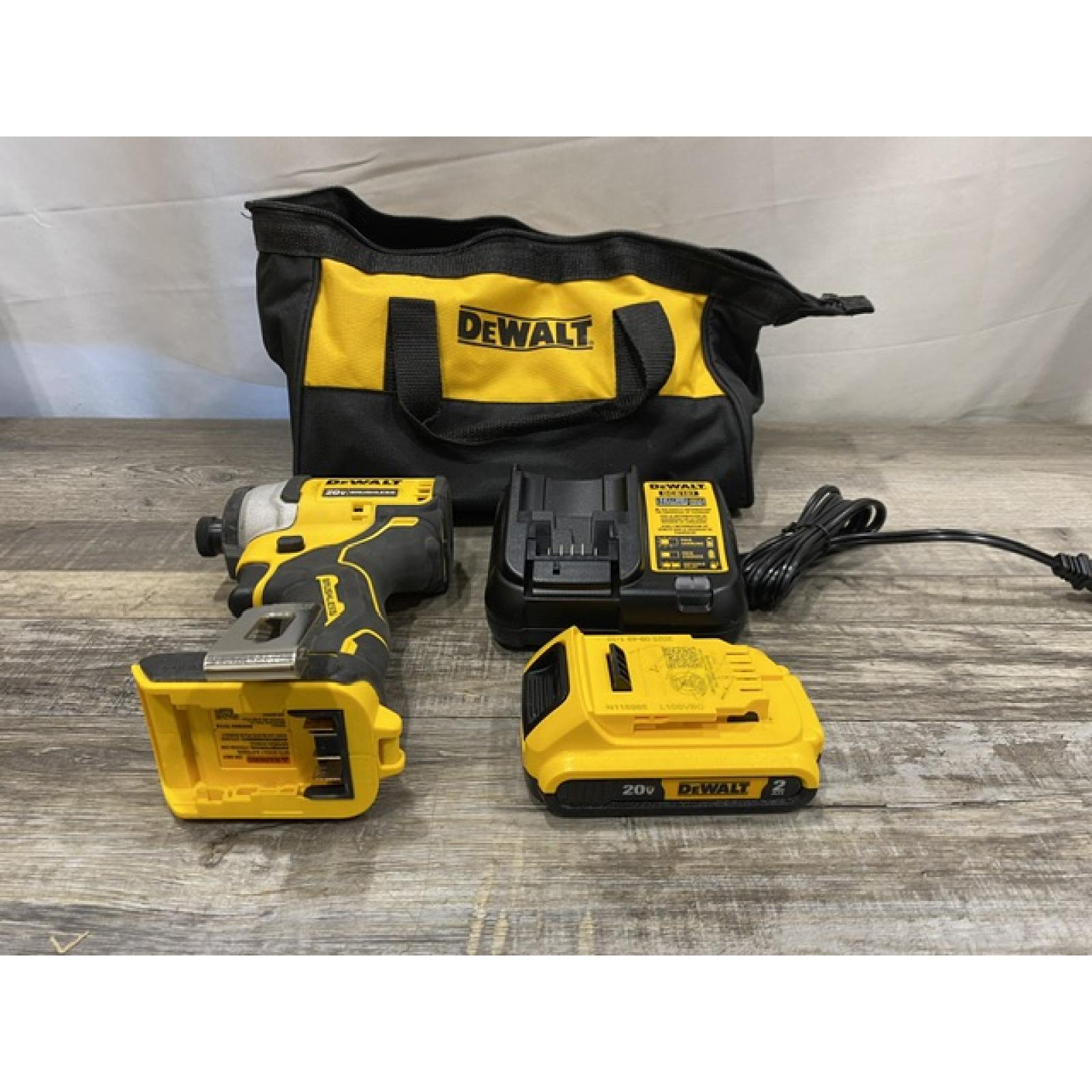 AS-IS DEWALT Atomic 20V Max Lithium-Ion Brushless Cordless Compact 1/4 in. Impact Driver Kit