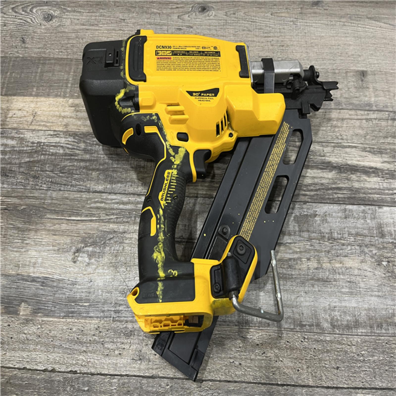 AS-IS DEWALT 20V 30 Degree Cordless Framing Nailer (Tool-Only)
