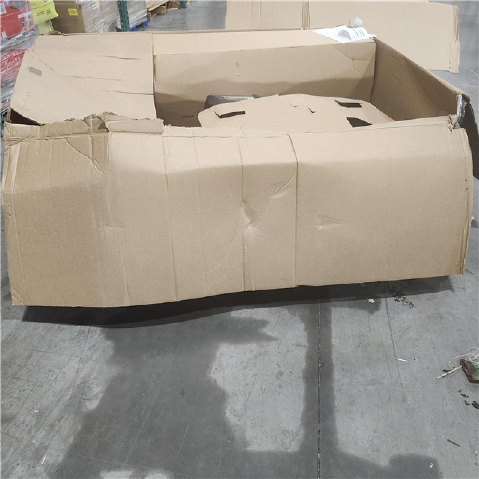 Dallas Location - As-Is John Deere Zero-Turn Mower 42 in. 6.5 Bushel Twin Bagger
