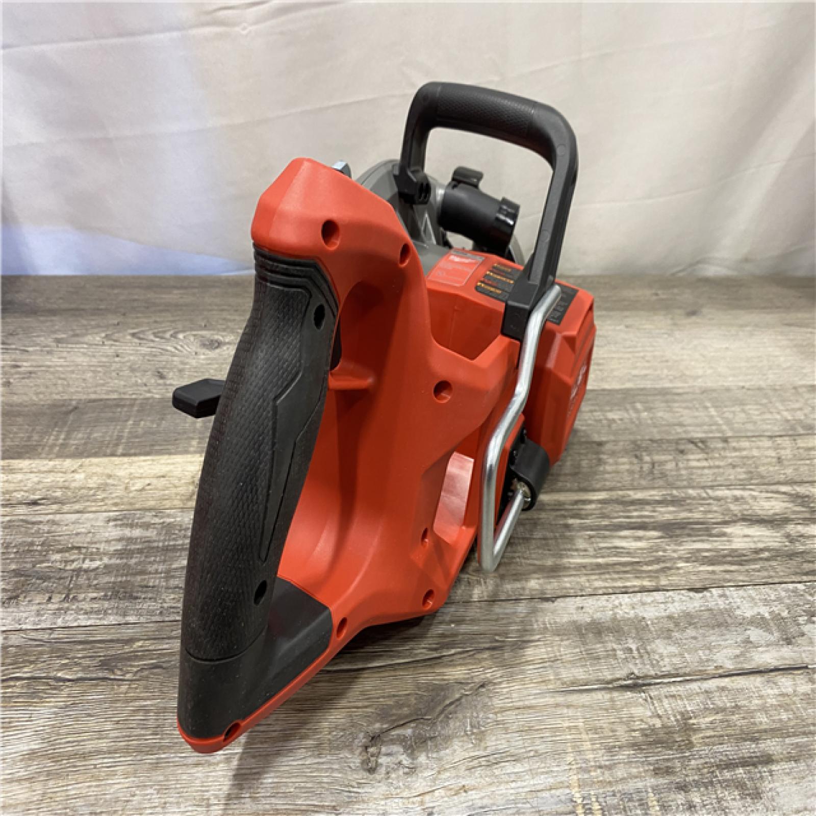 AS-IS Milwaukee FUEL 18V Lithium-Ion Cordless 7-1/4 in. Rear Handle Circular Saw (Tool-Only)