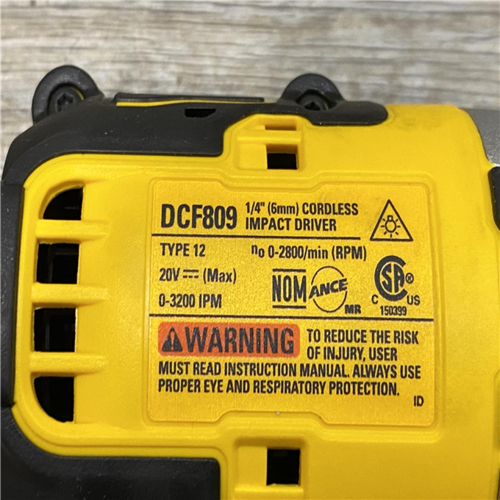AS-IS DEWALT Atomic 20V Max Lithium-Ion Brushless Cordless Compact 1/4 in. Impact Driver Kit