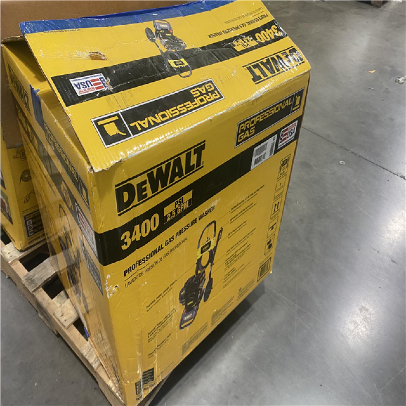 Dallas Location - As-Is DEWALT 3400 psi 2.5 GPM Gas Cold Water Pressure Washer