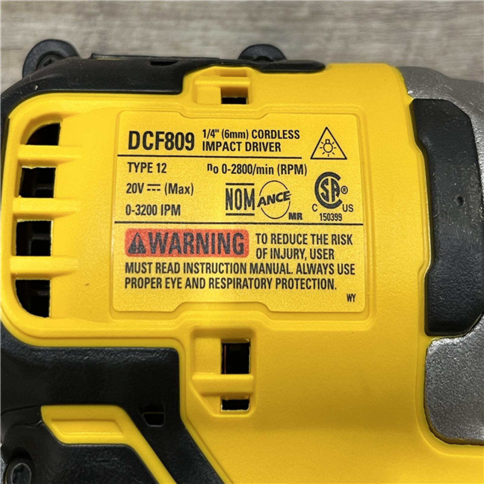 AS-IS DEWALT Atomic 20V Max Lithium-Ion Brushless Cordless Compact 1/4 in. Impact Driver Kit