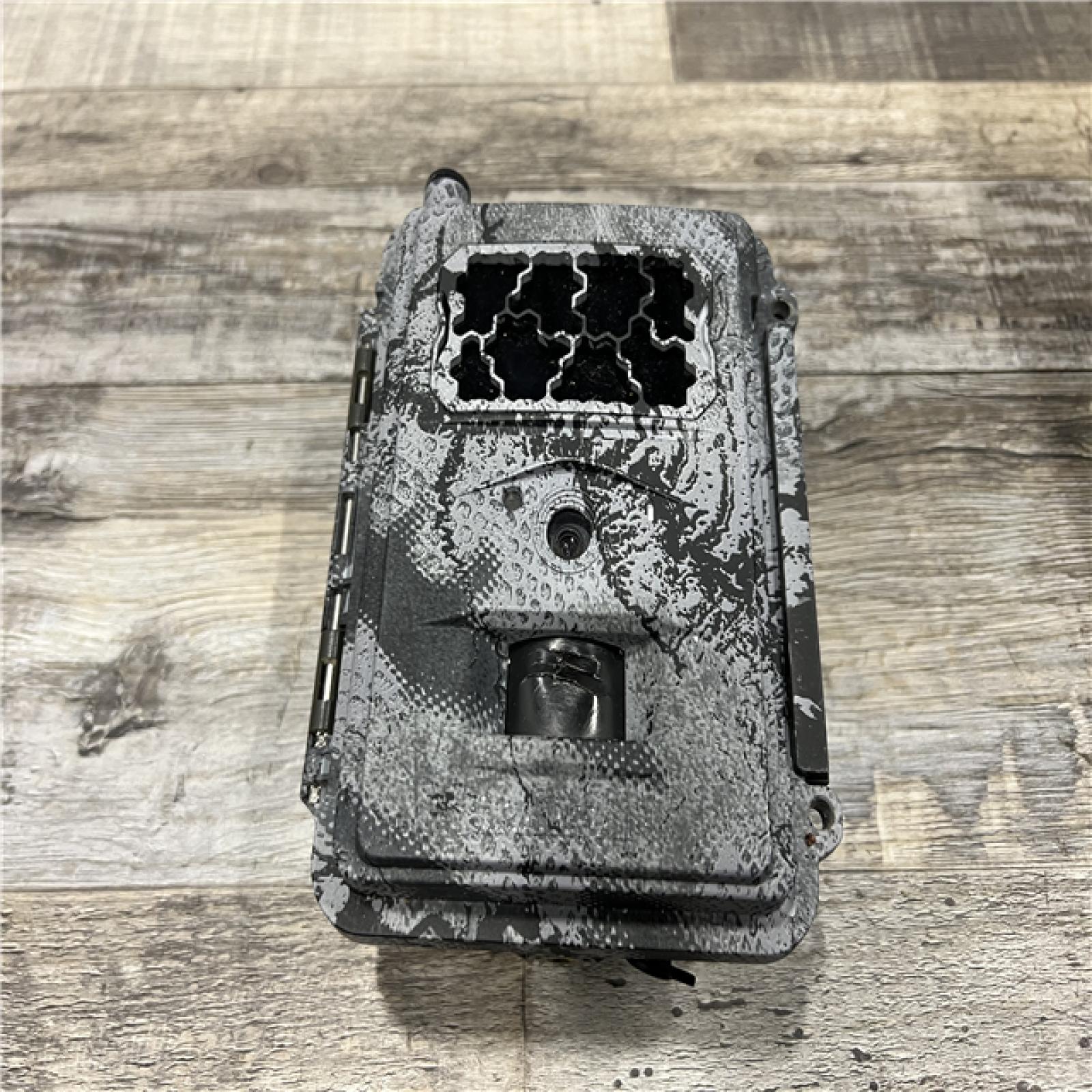AS-IS Spartan Camera Trail Cameras Gocam 4G/LTE BlackoutPhoto/Video Transmit Camo GCLR4b Model: GC-LR4B
