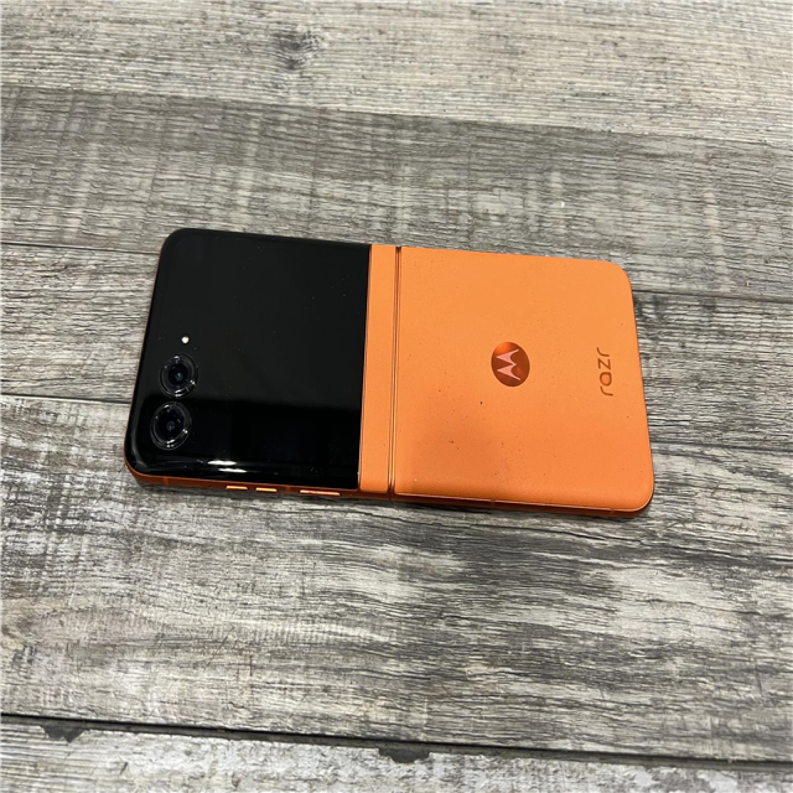 AS-IS Motorola RAZR 2024 - 256GB Spritz Orange