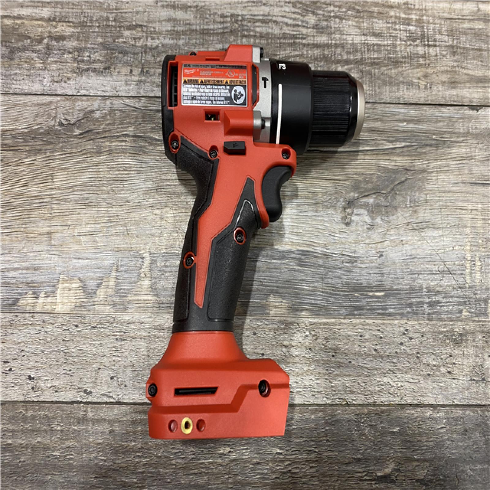 AS-IS Milwaukee 18V Lithium-Ion Brushless Cordless 1/2 in. Compact Hammer Drill/Driver Kit