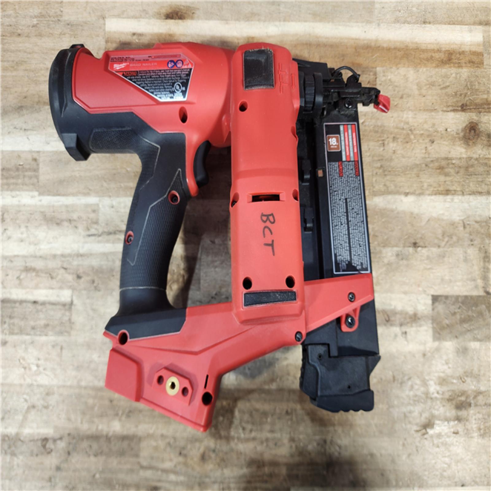 HOUSTON LOCATION - AS-IS Milwaukee FUEL 18-Volt Lithium-Ion Brushless Cordless Gen II 18-Gauge Brad Nailer (Tool-Only)