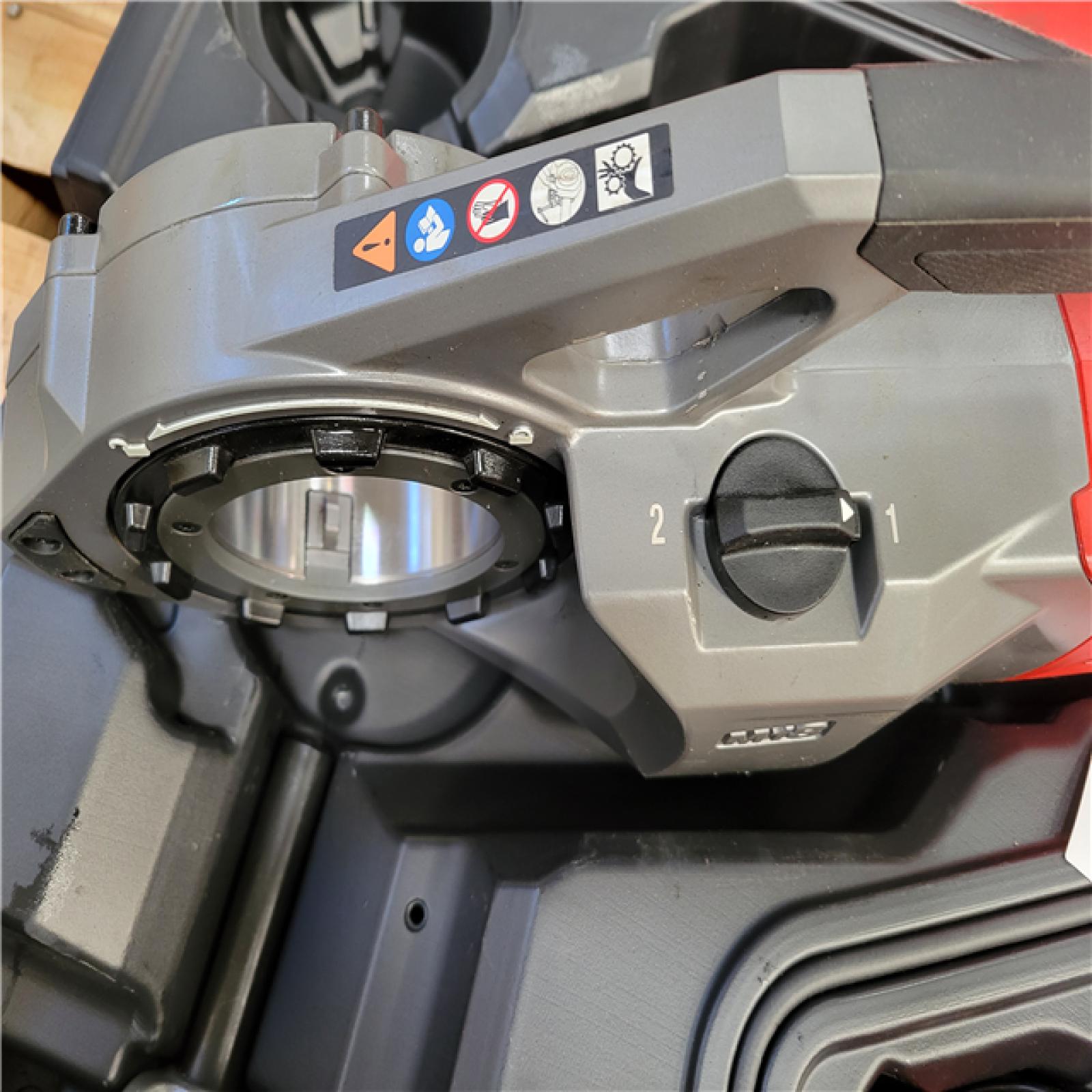 CALIFORNIA AS-IS Milwaukee Pipe Threader  Includes (2) Batteries  Charger & Hard Case