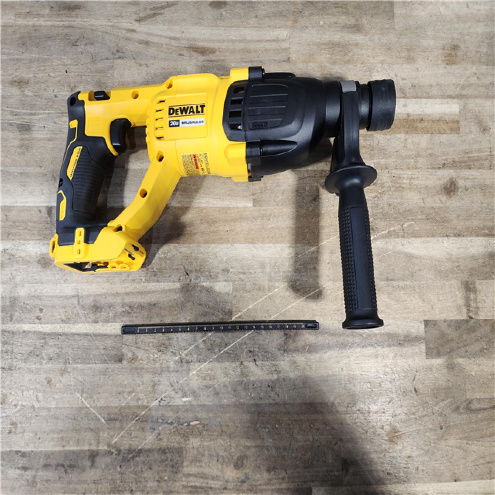 HOUSTON LOCATION - AS-IS DEWALT 20V MAX Cordless Brushless 1 in. SDS Plus D-Handle Concrete and Masonry Rotary Hammer (Tool Only)