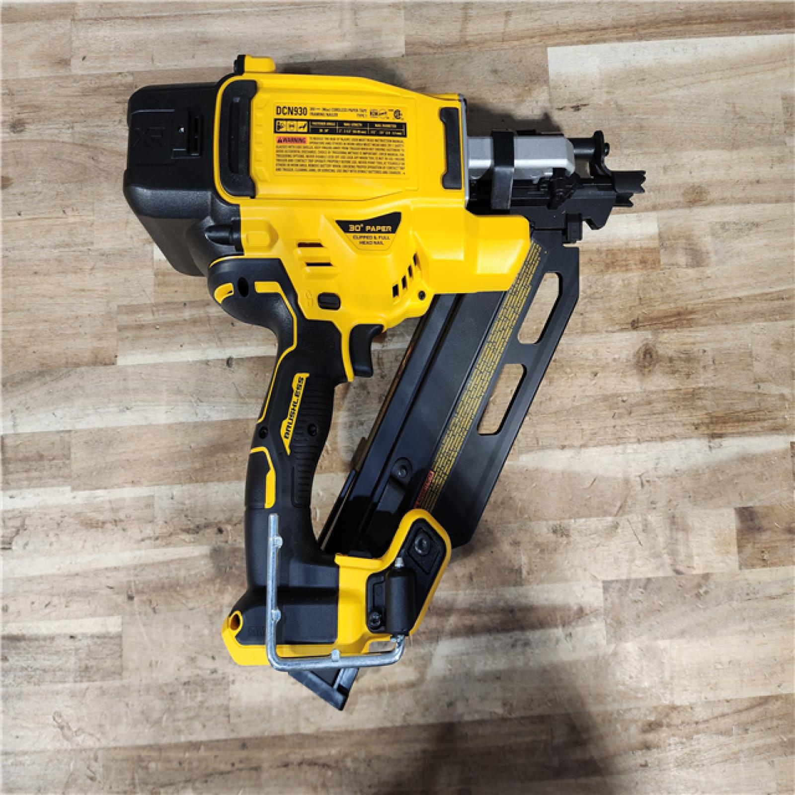 HOUSTON LOCATION - AS-IS DEWALT 20V 30 Degree Cordless Framing Nailer (Tool-Only)