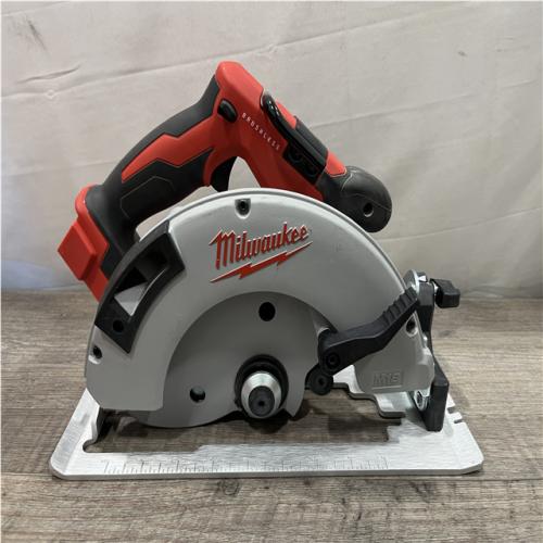 AS-IS Milwaukee 18V Lithium-Ion Brushless Cordless 7-1/4 in. Circular Saw (Tool-Only)