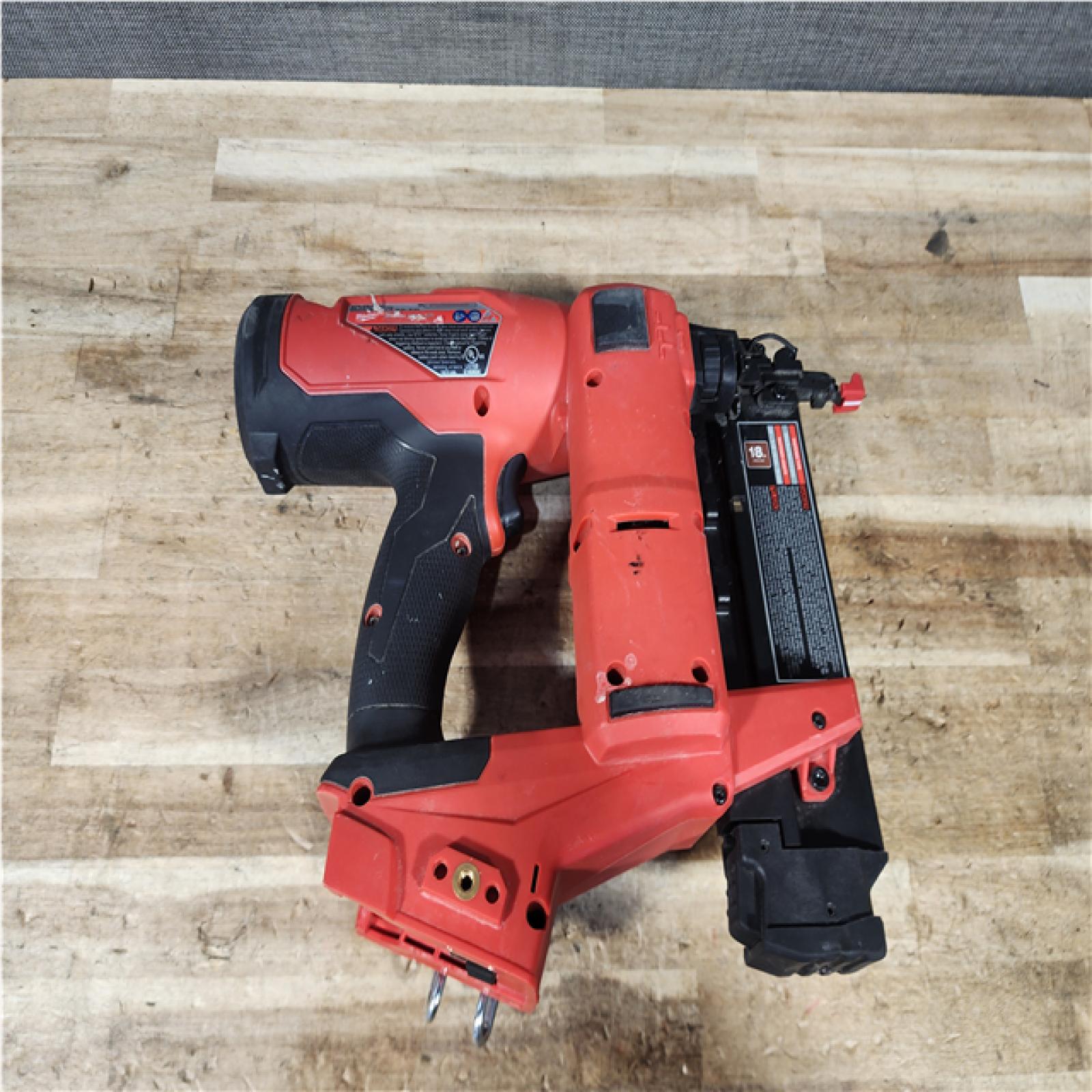 HOUSTON LOCATION - AS - IS Milwaukee FUEL 18-Volt Lithium-Ion Brushless Cordless Gen II 18-Gauge Brad Nailer (Tool-Only)