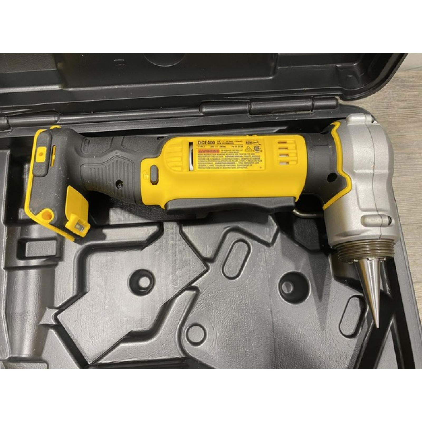 AS-IS DEWALT 20V MAX Cordless 1 in. PEX Expansion Tool Kit