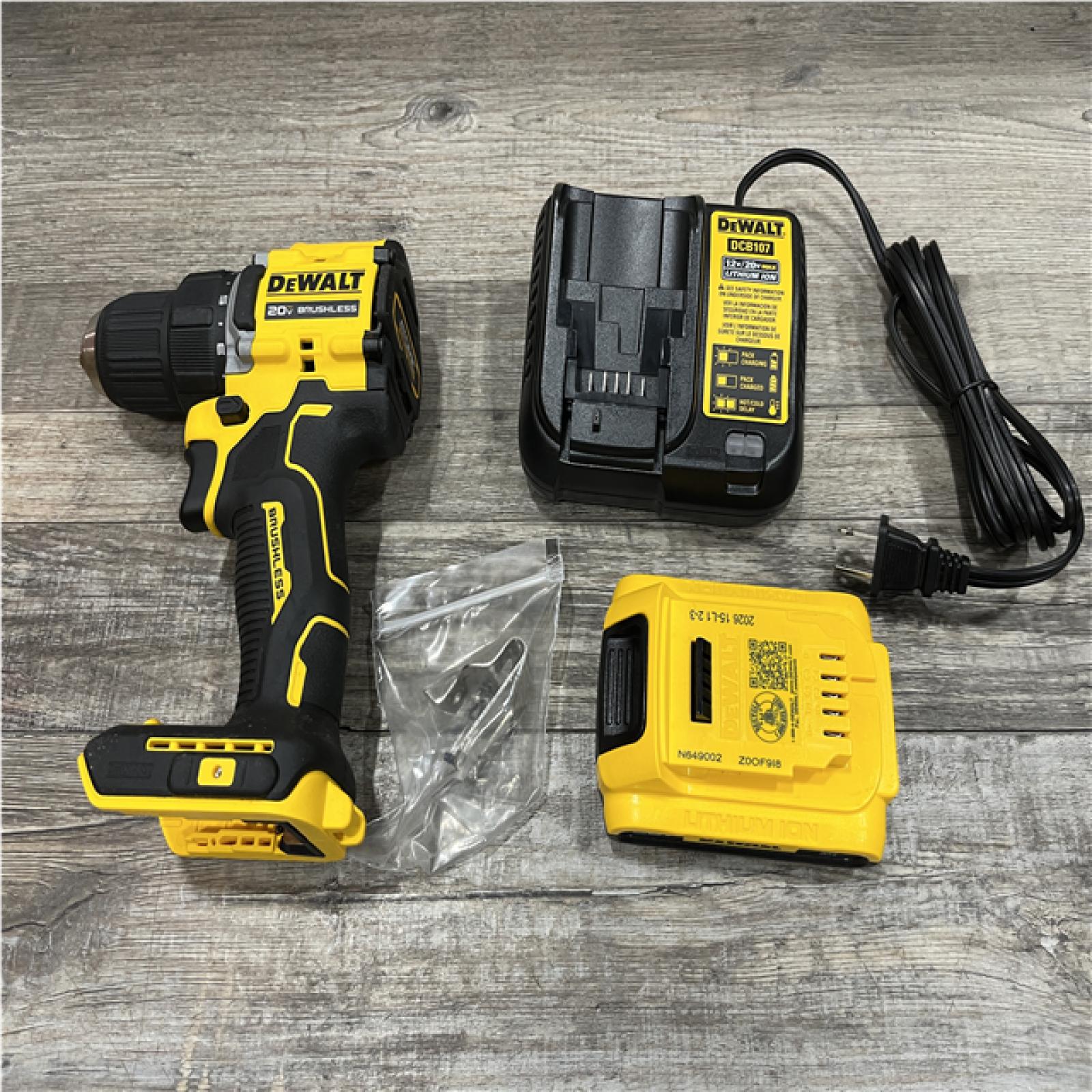 AS-IS DEWALT Atomic 20V Lithium-Ion Cordless Compact 1/2 in. Drill/Driver Kit