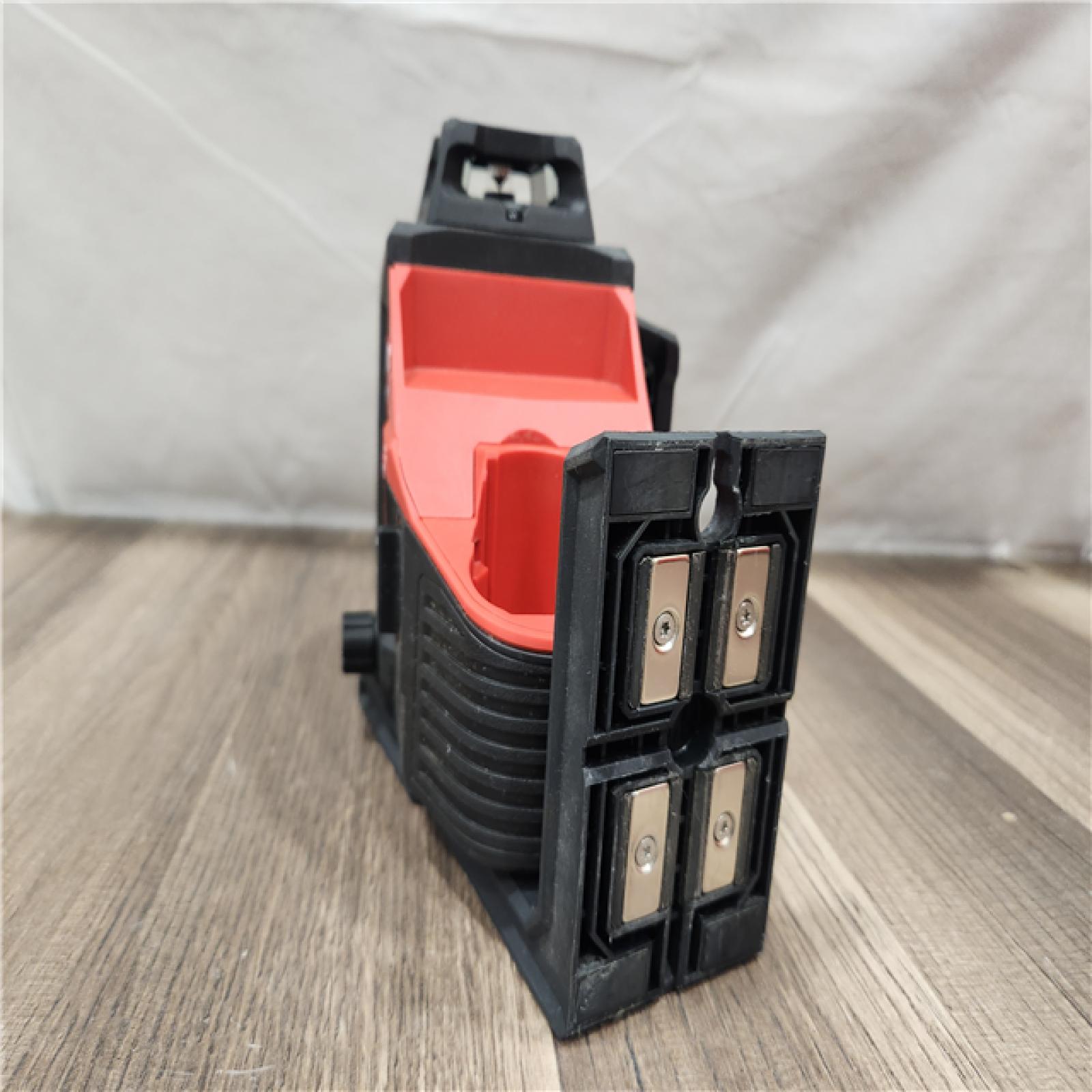 AS-IS- Milwaukee -M12 Green Beam Laser 360° 3-Plane Kit