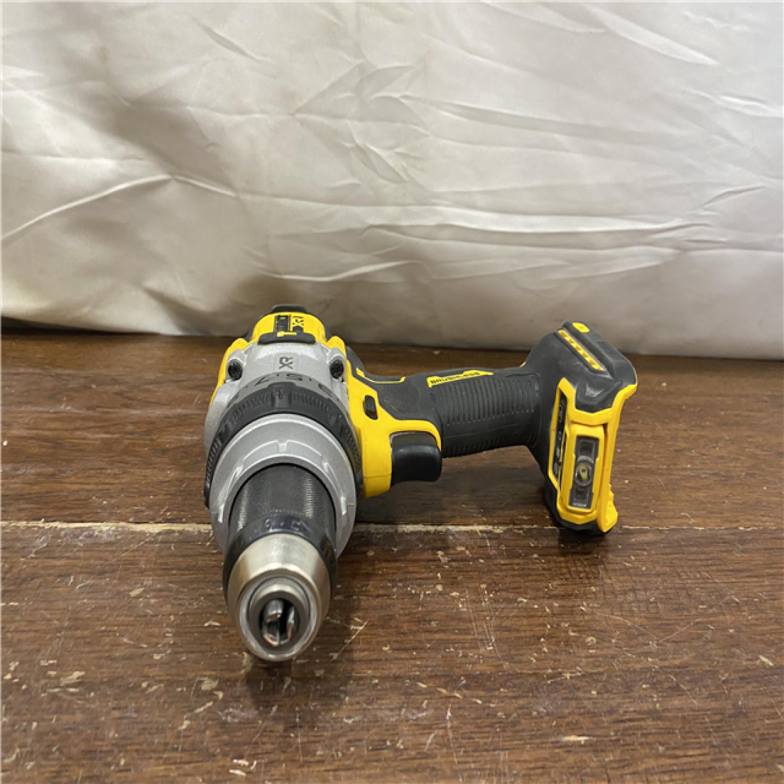 AS-IS DEWALT 20V XR Lithium-Ion Cordless Hammer Drill Kit with 8.0 Ah Battery, Charger and Kit Bag