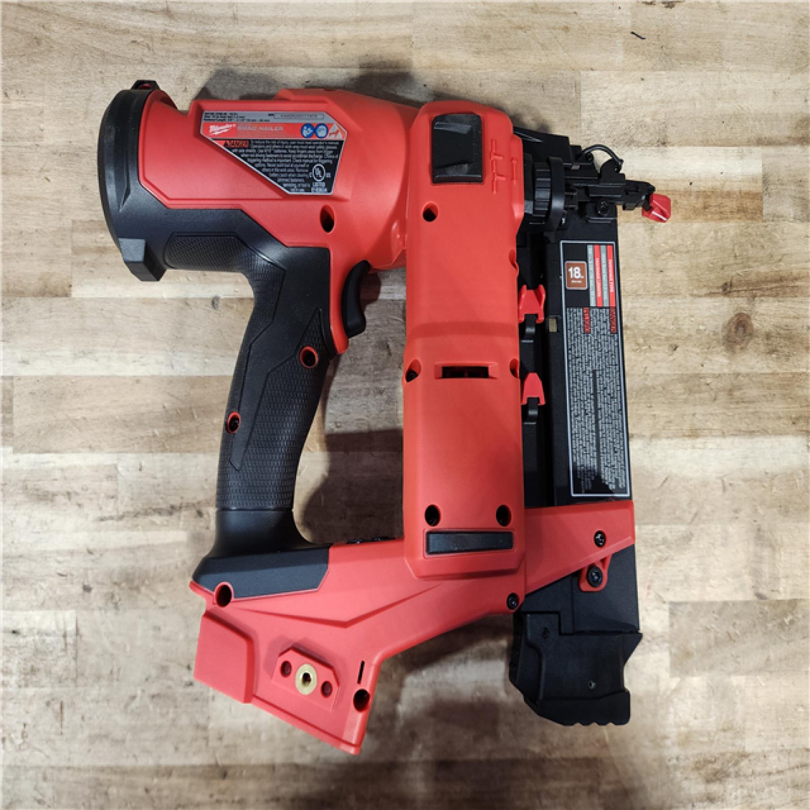 HOUSTON LOCATION - AS-IS (APPEARS LIKE NEW) Milwaukee FUEL 18-Volt Lithium-Ion Brushless Cordless Gen II 18-Gauge Brad Nailer (Tool-Only)