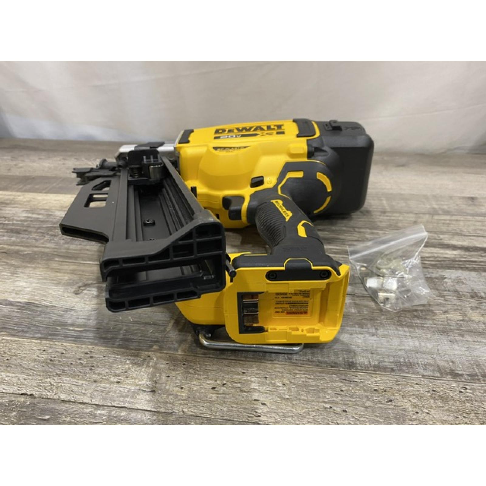 AS-IS DEWALT 20-Volt 21° Cordless Framing Nailer (Tool-Only)