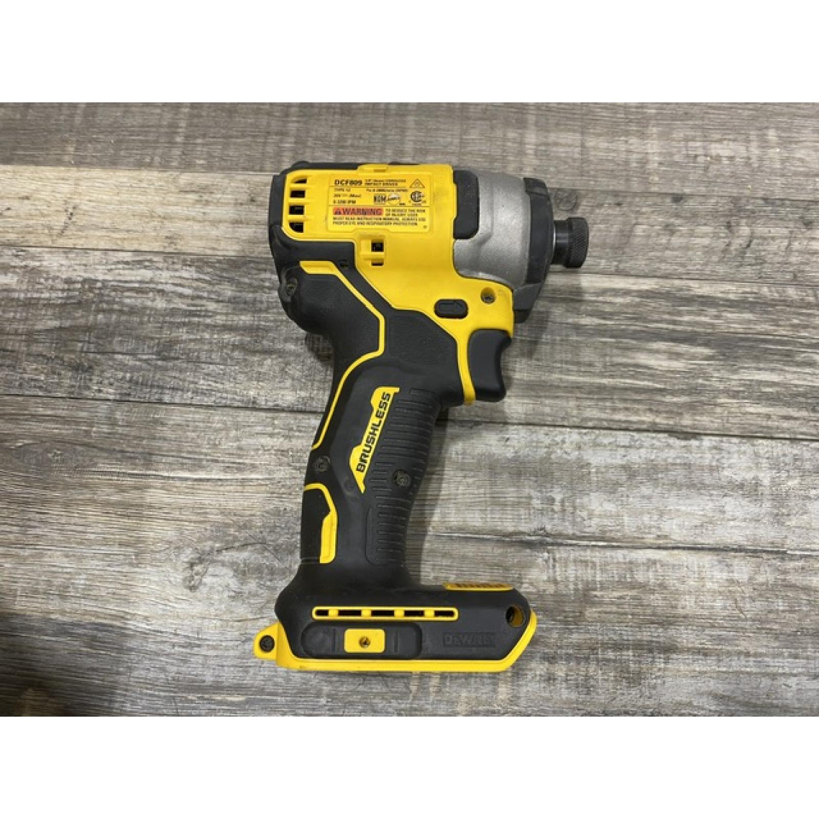 AS-IS DEWALT Atomic 20V Max Lithium-Ion Brushless Cordless Compact 1/4 in. Impact Driver Kit