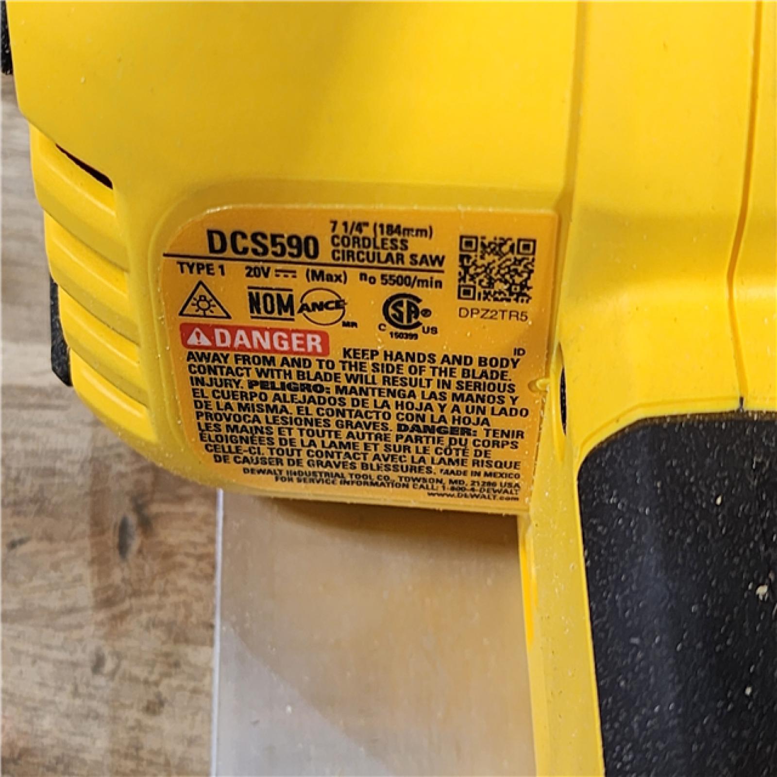 HOUSTON LOCATION - AS-IS DEWALT 20-Volt MAX 7-1/4 in. Cordless Circular Saw (Tool Only)