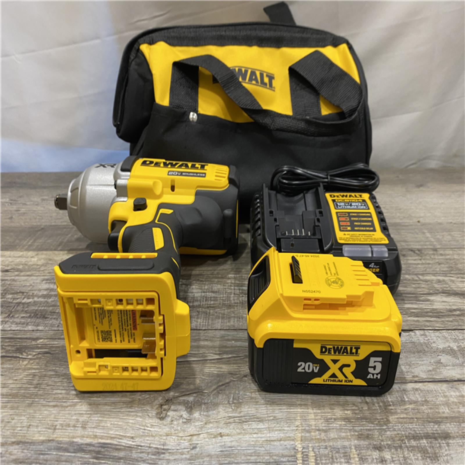 AS-IS DEWALT 20V MAX Lithium-Ion Cordless 1/2 in. Impact Wrench Kit