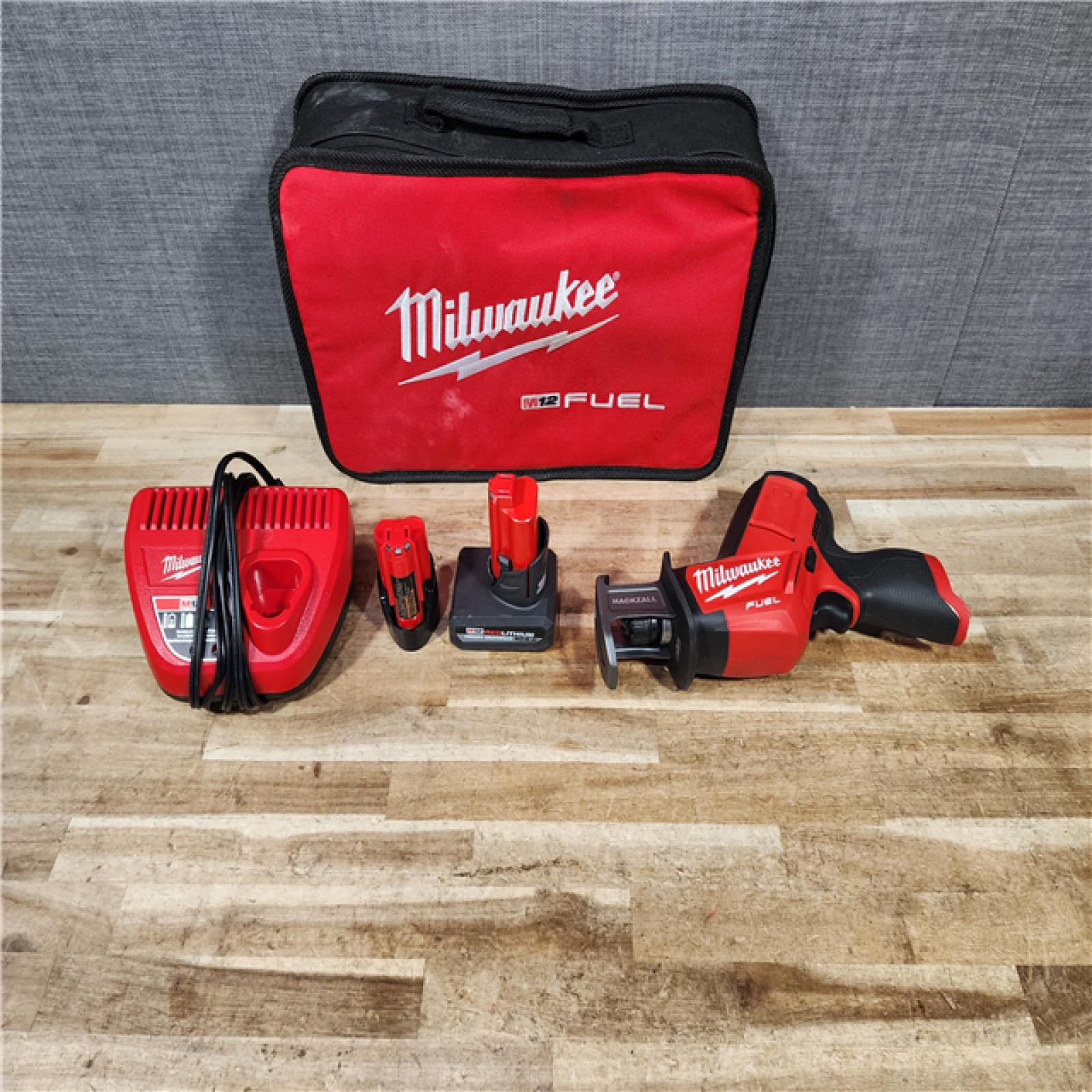 HOUSTON LOCATION - AS - IS Milwaukee FUEL 12V Lithium-Ion Brushless Cordless HACKZALL Reciprocating Saw COMBO KIT