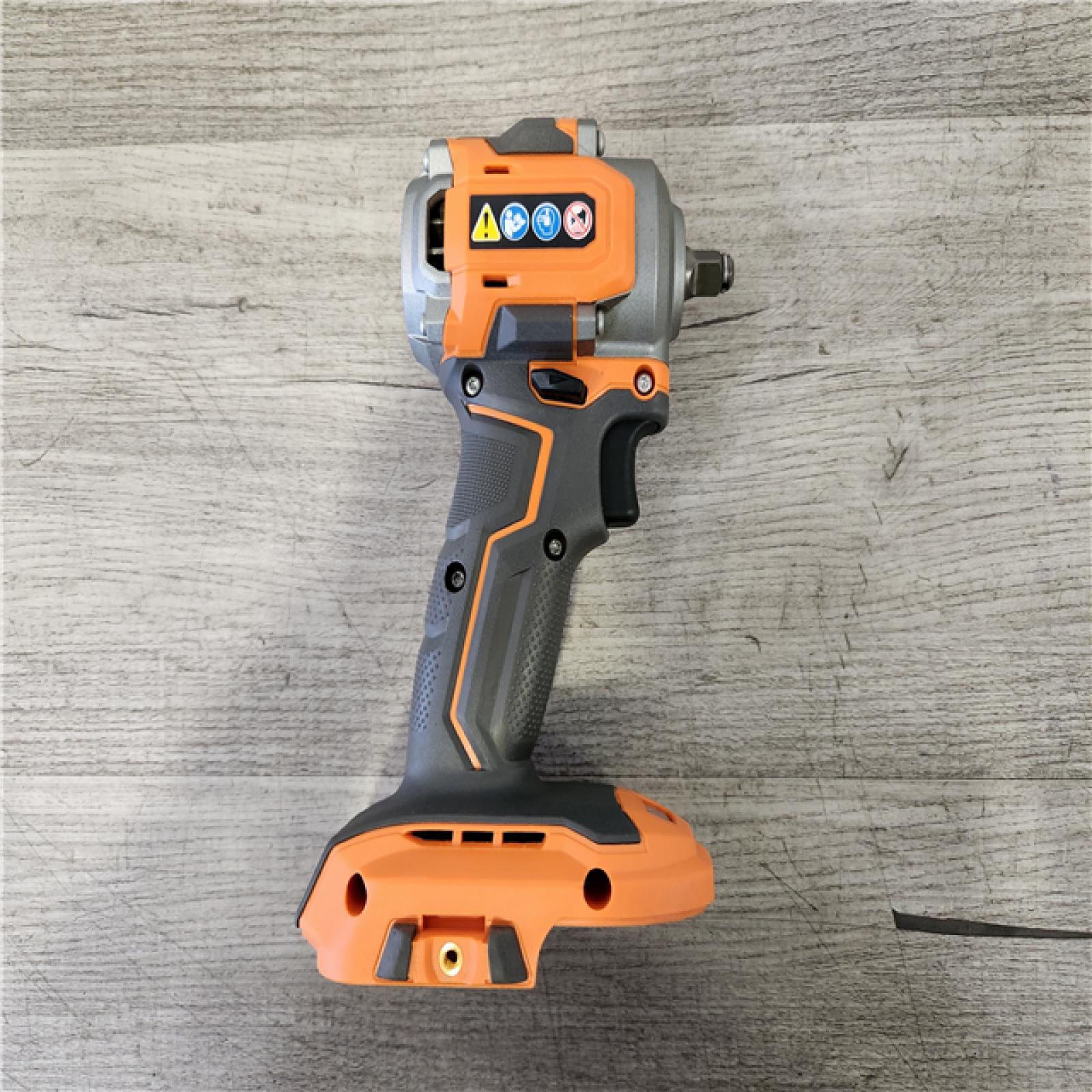 Phoenix Location RIDGID 18V Brushless Cordless 5-Tool Combo Kit with 4.0 Ah and 2.0 Ah MAX Output Batteries and Charger