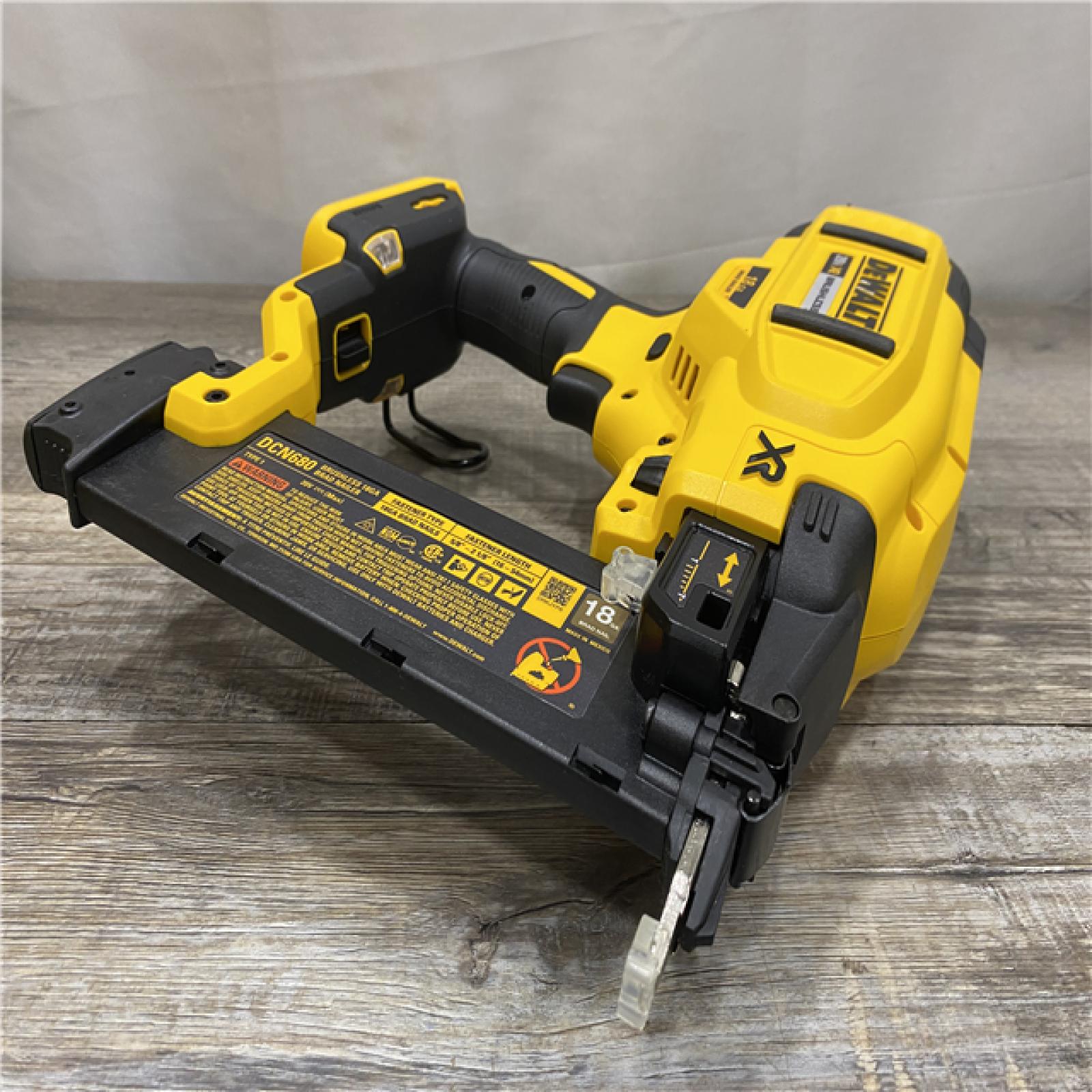 AS-IS DEWALT 20V MAX XR Lithium-Ion Electric Cordless 18-Gauge Brad Nailer (Tool Only)