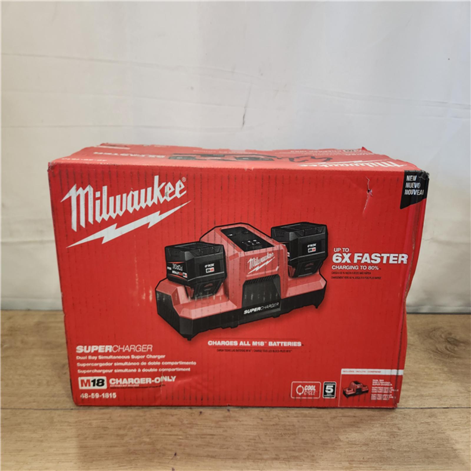 NEW- M18 18V Dual Bay Simultaneous Super Charger