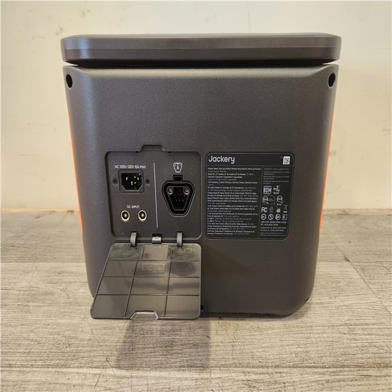 Phoenix Location NEW Jackery Solar Generator Explorer 1000 Plus 1264.64Wh/2000W Model No. JE-1000C