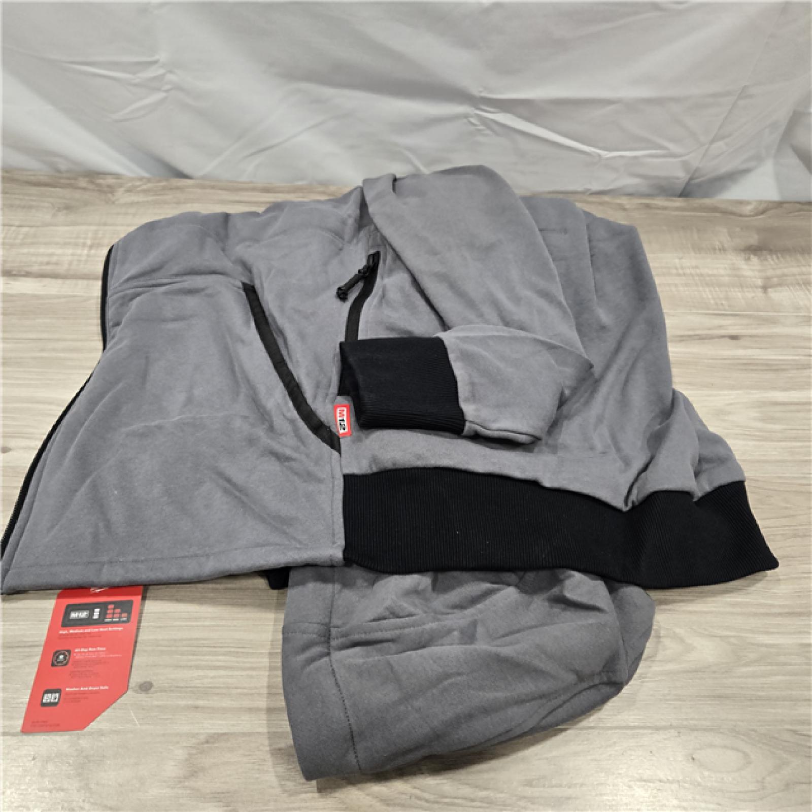 LIKE NEW! - Milwaukee Men's Large 12V Cordless Gray Heated Jacket Hoodie Kit