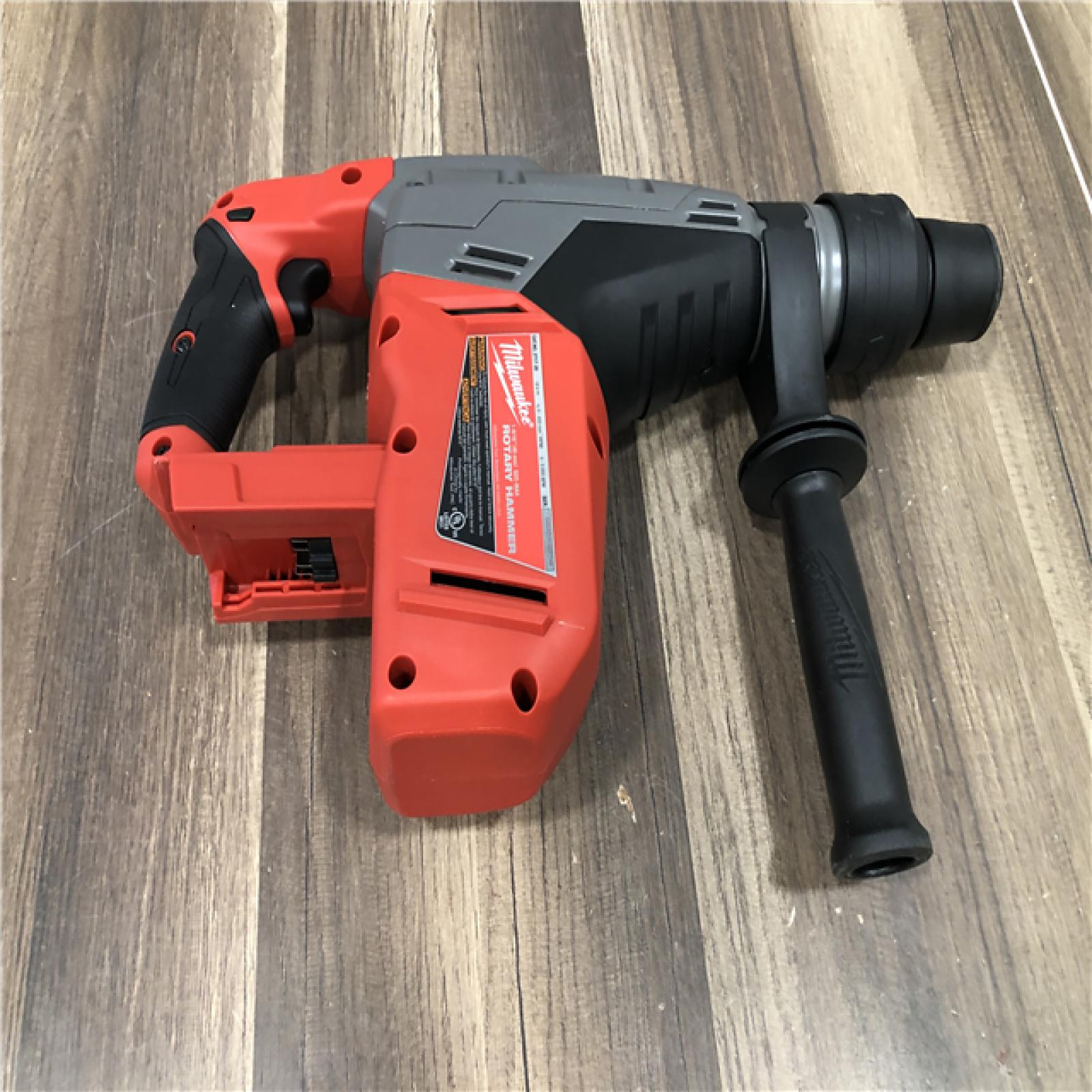 AS-IS Milwaukee  FUEL 18V Lithium-Ion Brushless Cordless 1-9/16 in. SDS-Max Rotary Hammer (Tool-Only)