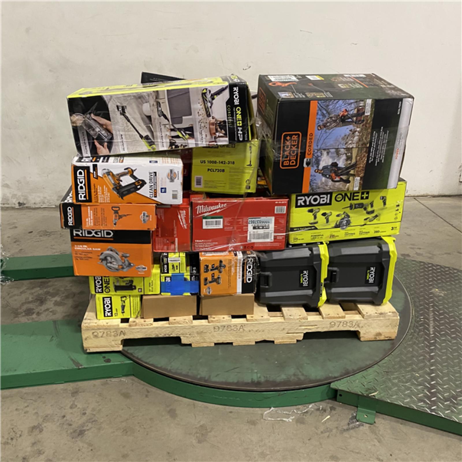 Dallas Location - As-Is Tool Pallet