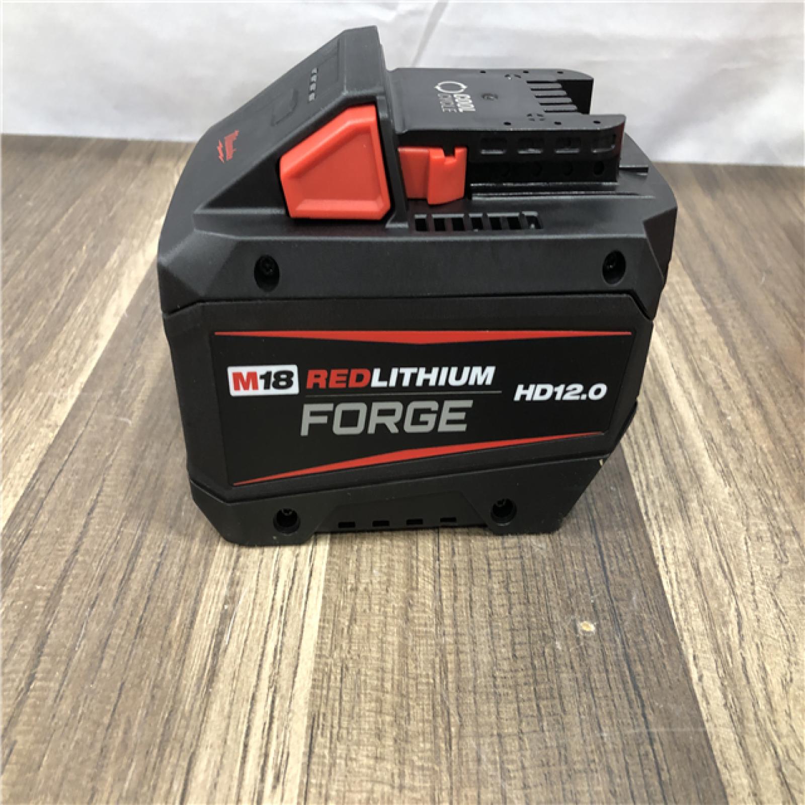AS-IS Milwaukee M18 18-Volt Lithium-Ion REDLITHIUM FORGE Starter Kit