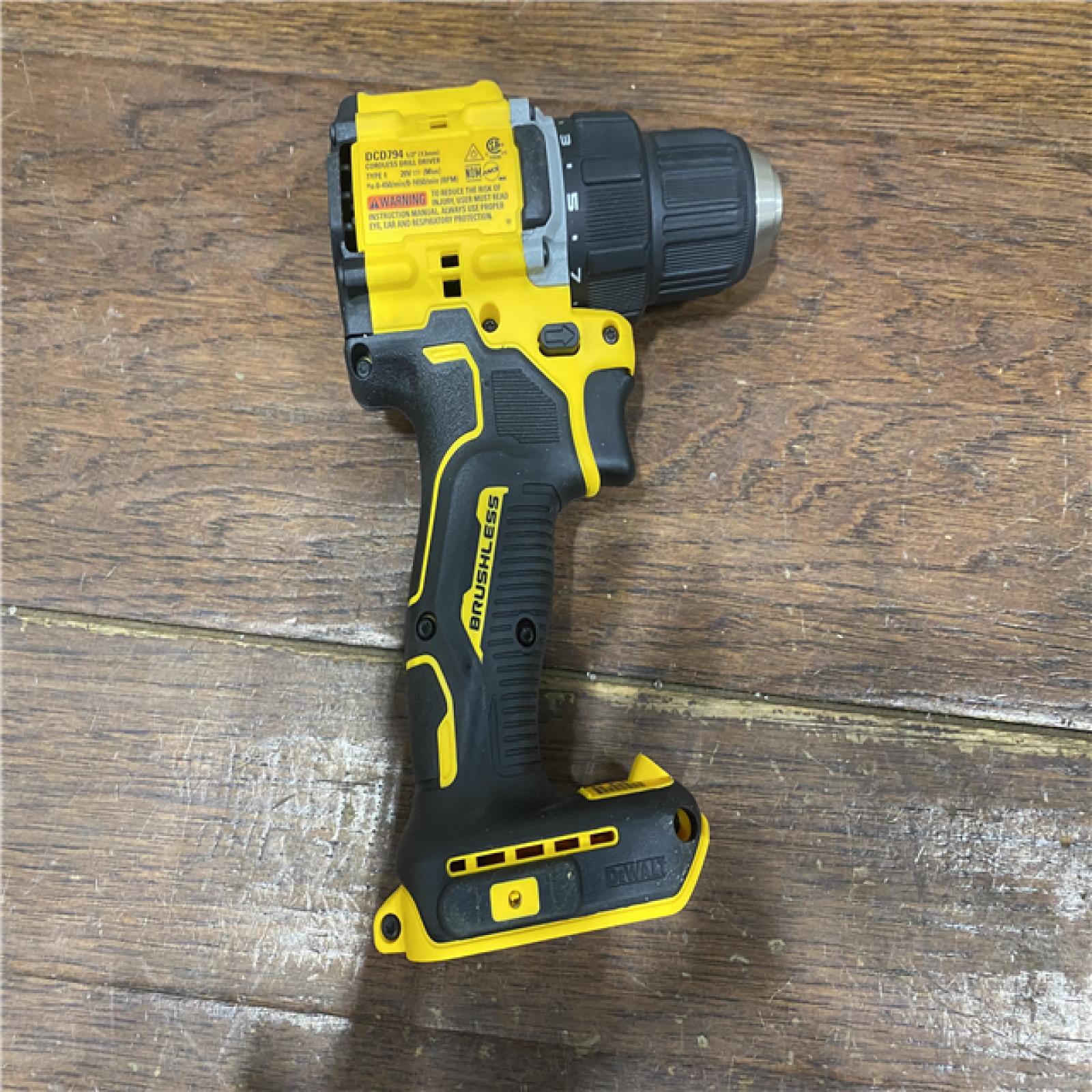 AS-IS DeWalt ATOMIC COMPACT SERIESâ„¢ 20V MAX* Brushless Cordless 1/2 in. Drill/Driver