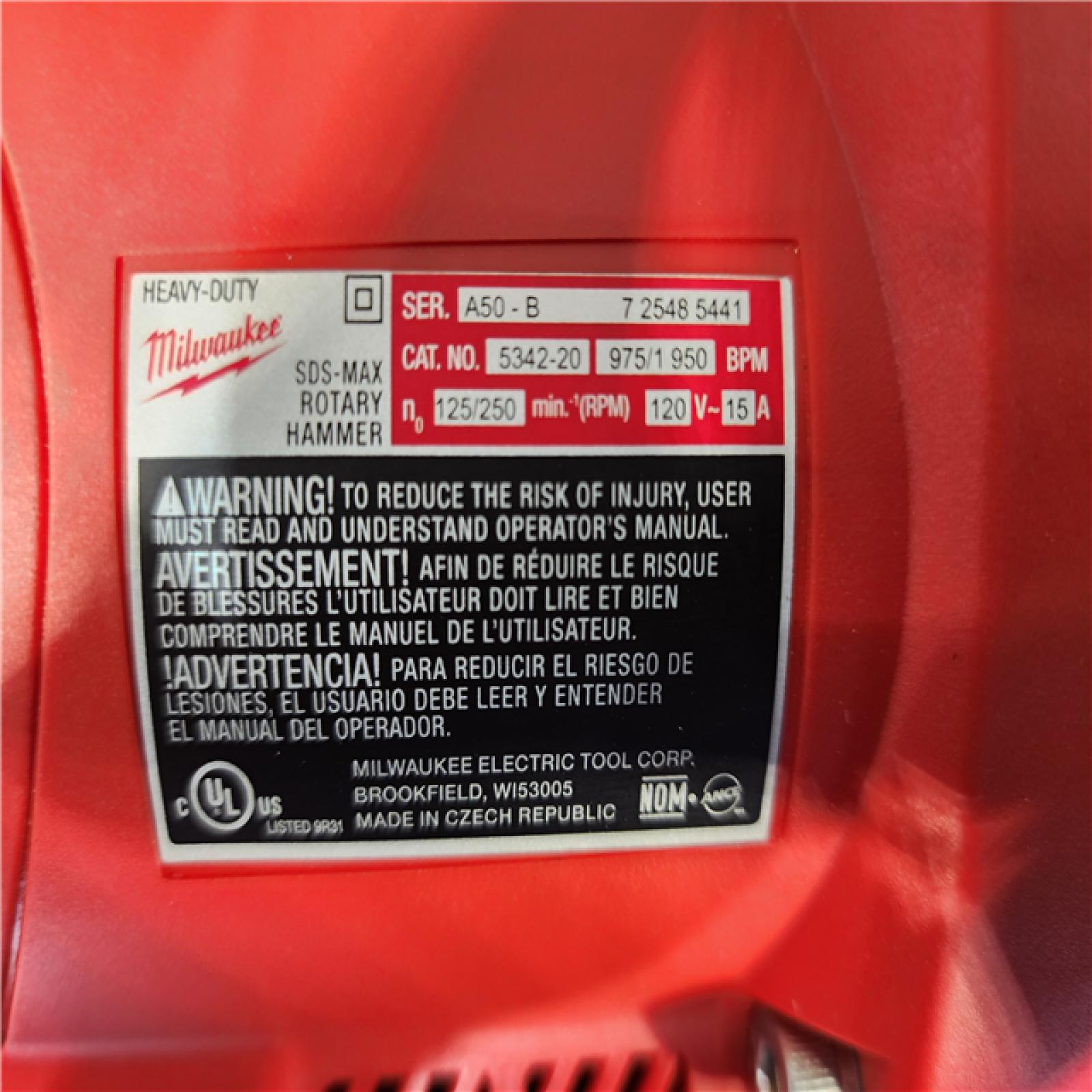 HOUSTON LOCATION - AS-IS Milwaukee 15 Amp Corded 2 in. SDS-Max Rotary Hammer
