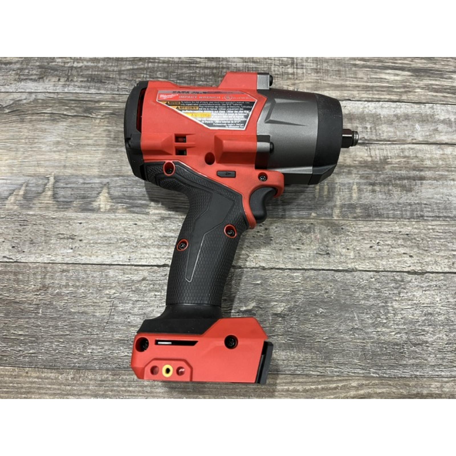 AS-IS Milwaukee FUEL 18V Lithium-Ion Brushless Cordless 1/2 in. Impact Wrench w/Friction Ring Kit